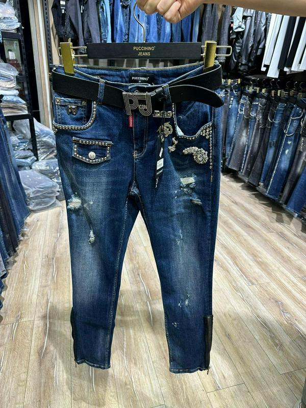 Женские джинсы