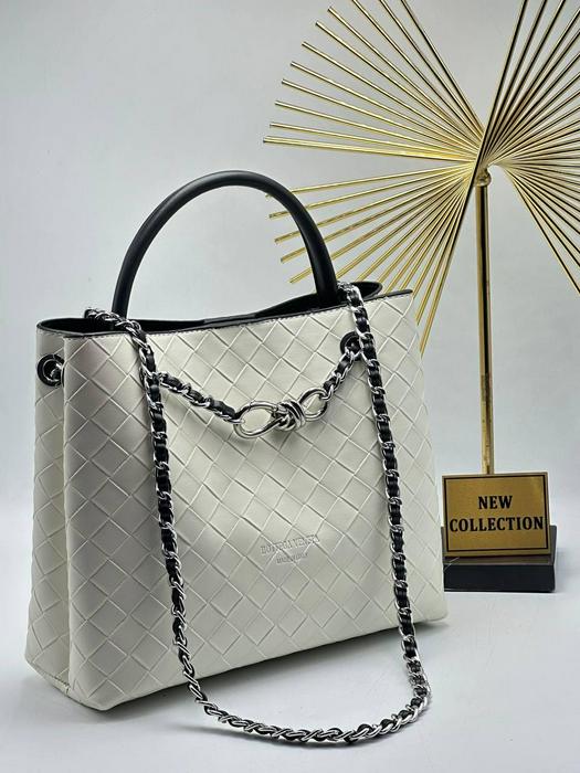 Bottega Veneta product 1557152