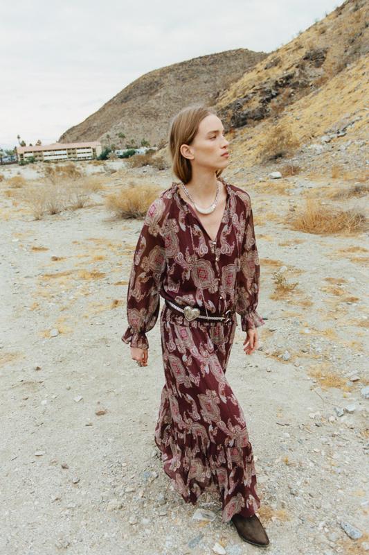 LONG METALLIC THREAD PRINTED DRESS