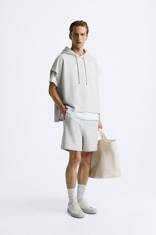 BOXY-FIT HOODIE