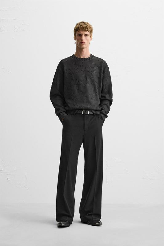 WIDE-LEG TROUSERS