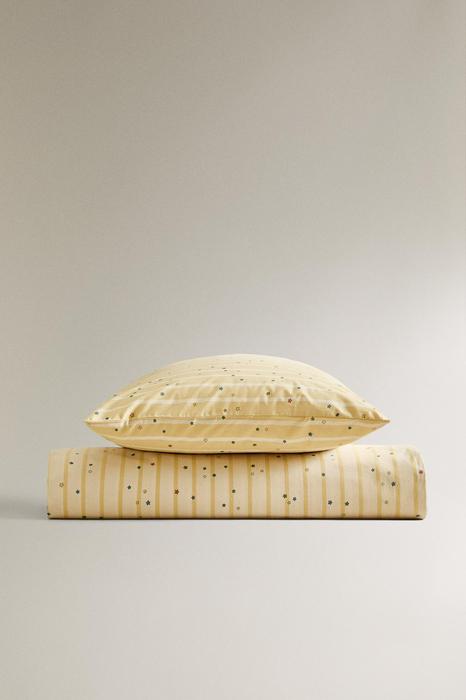 Bedclothes 1562741