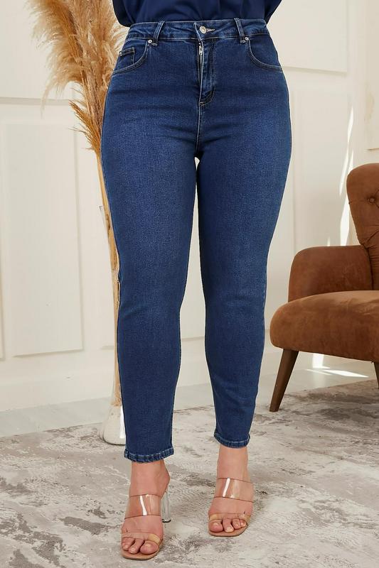 Plus Size Jeans