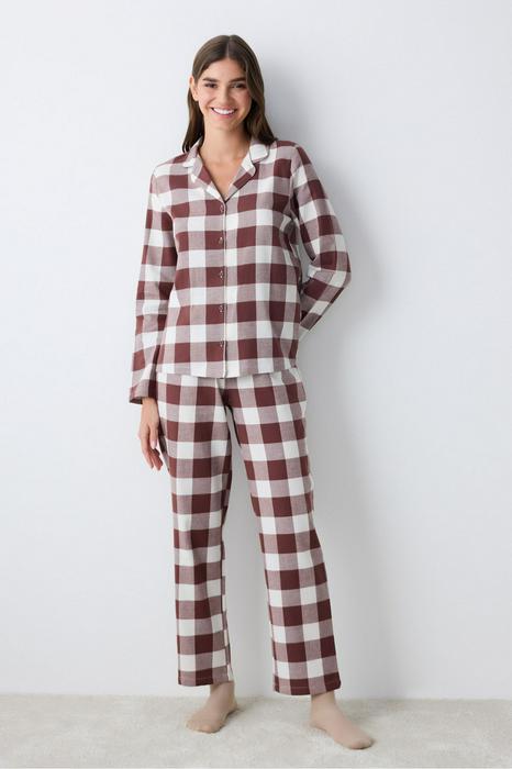 Pajamas 1557634