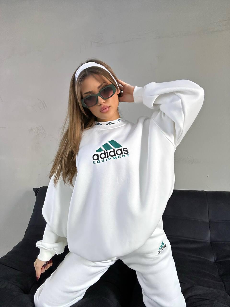 Женские спорт костюмы