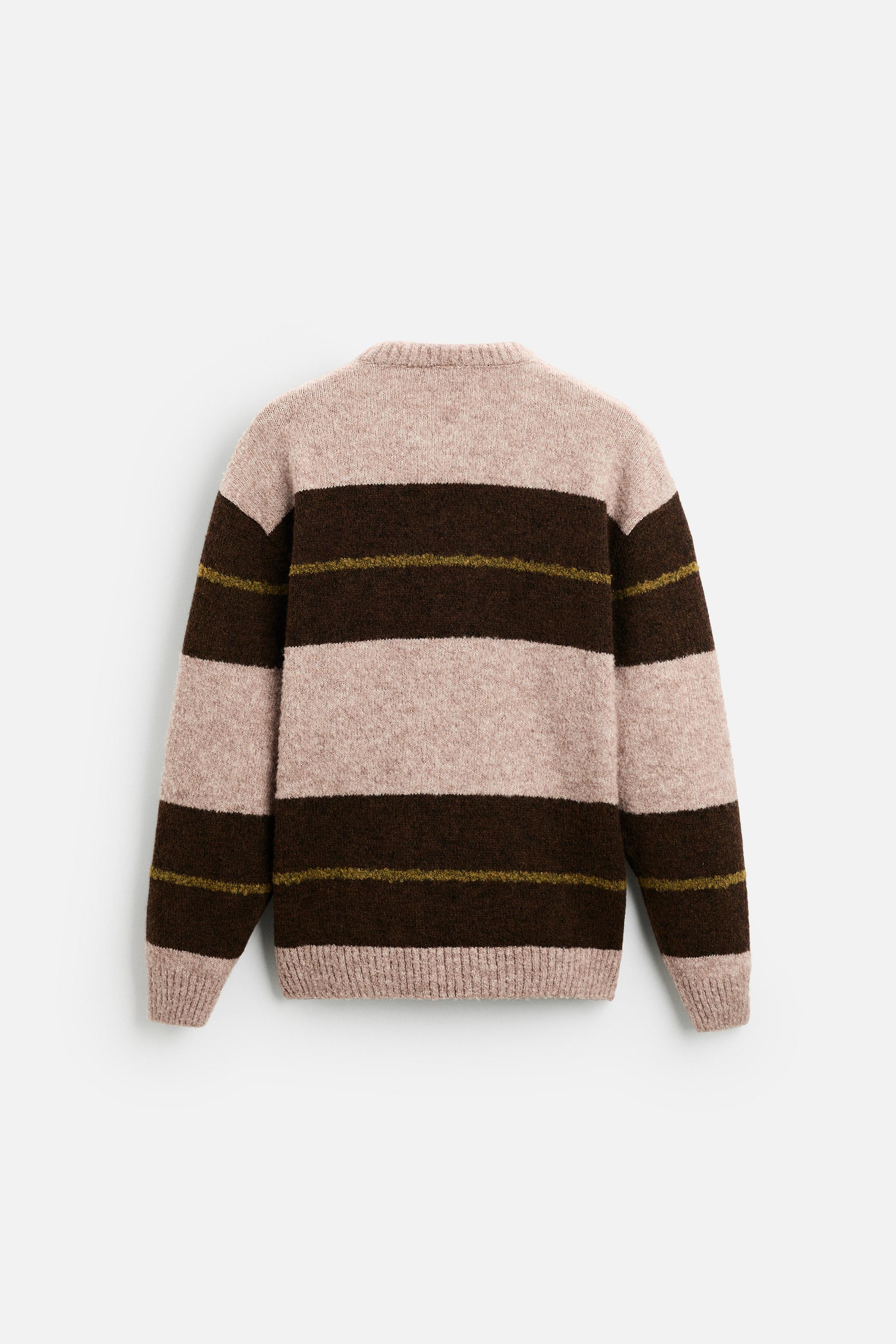 BOUCLÉ TEXTURED SWEATER