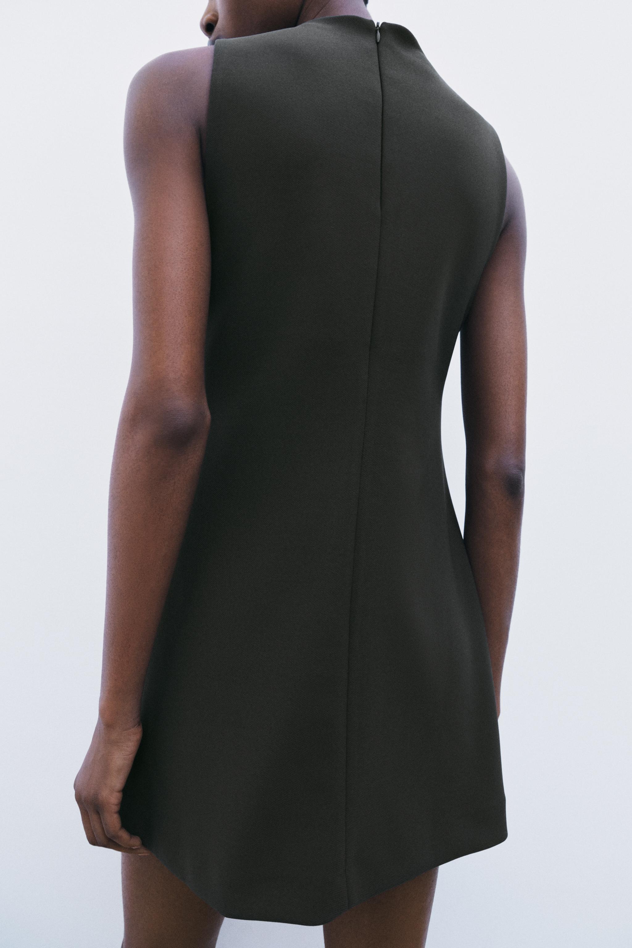 SHORT DRESS
