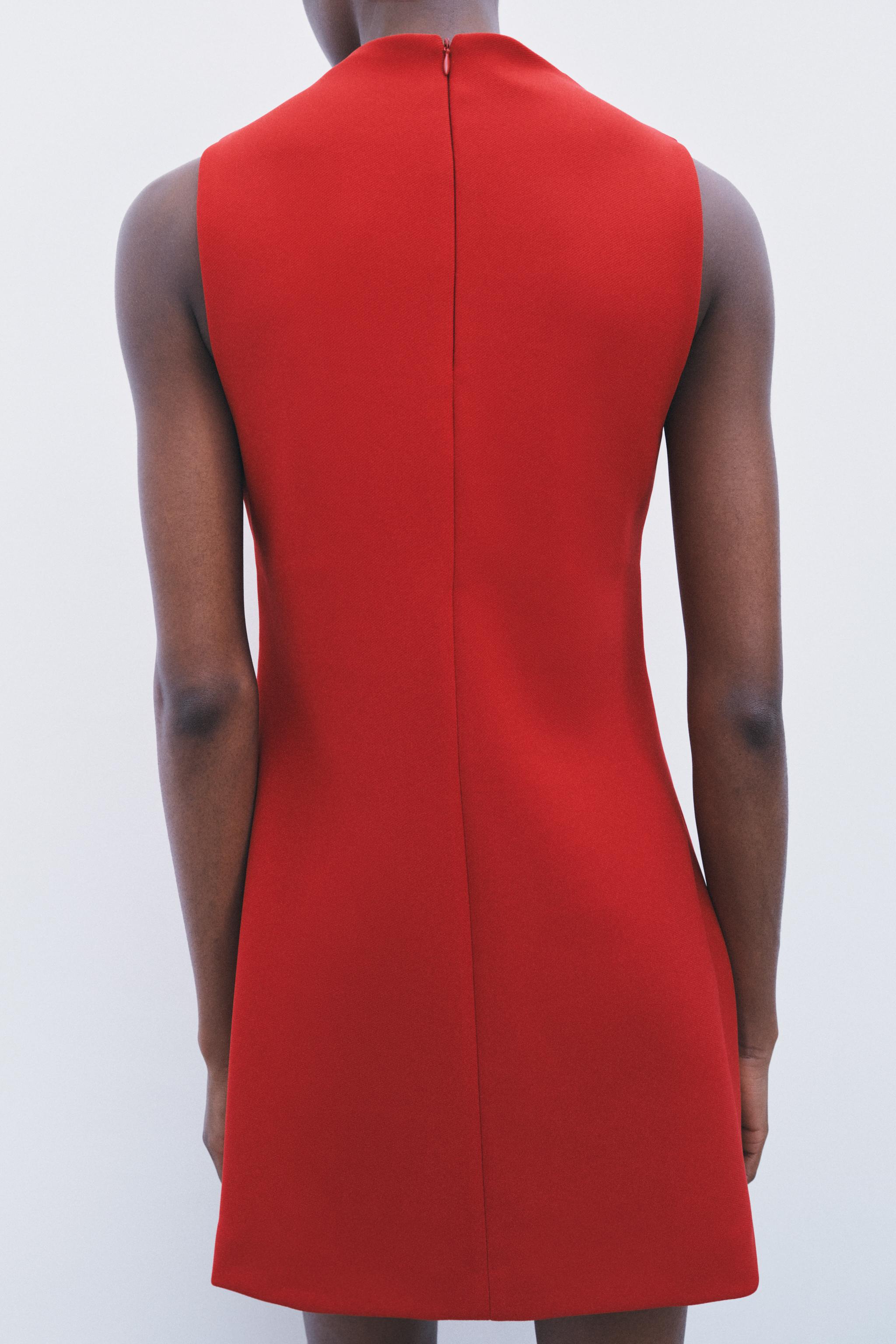 SHORT DRESS