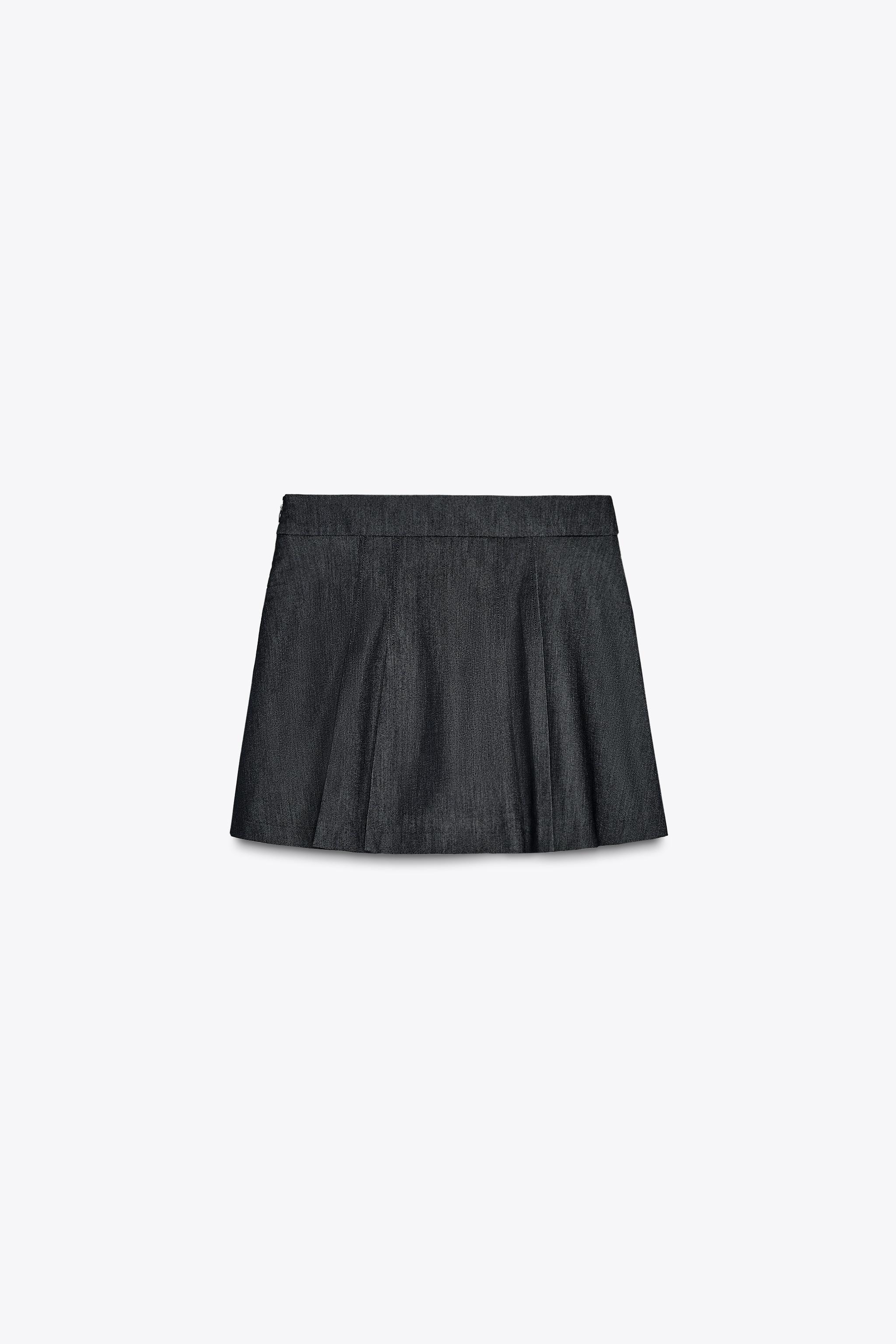 BOX PLEAT SKORT