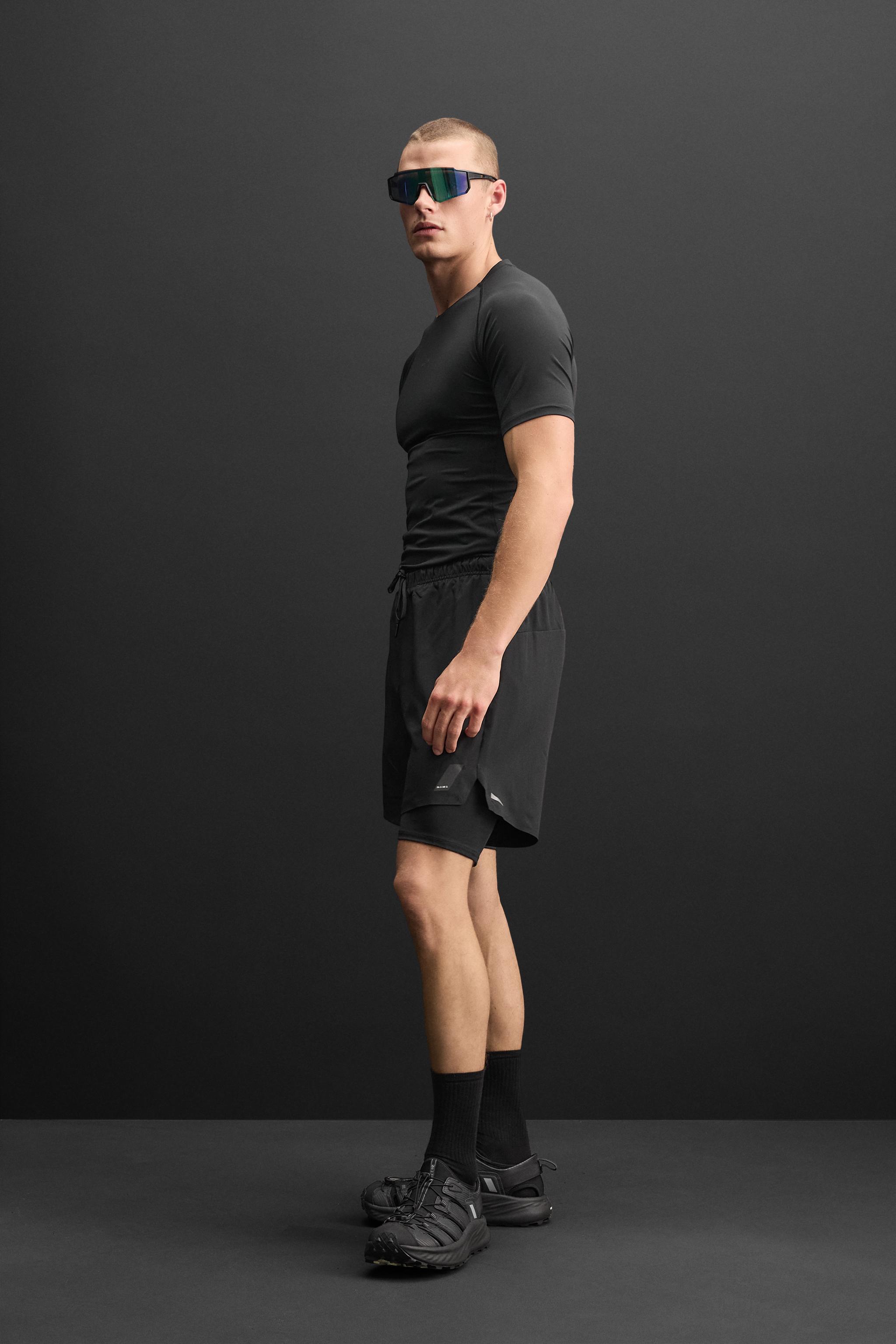 COMPRESSION TRAINING T-SHIRT