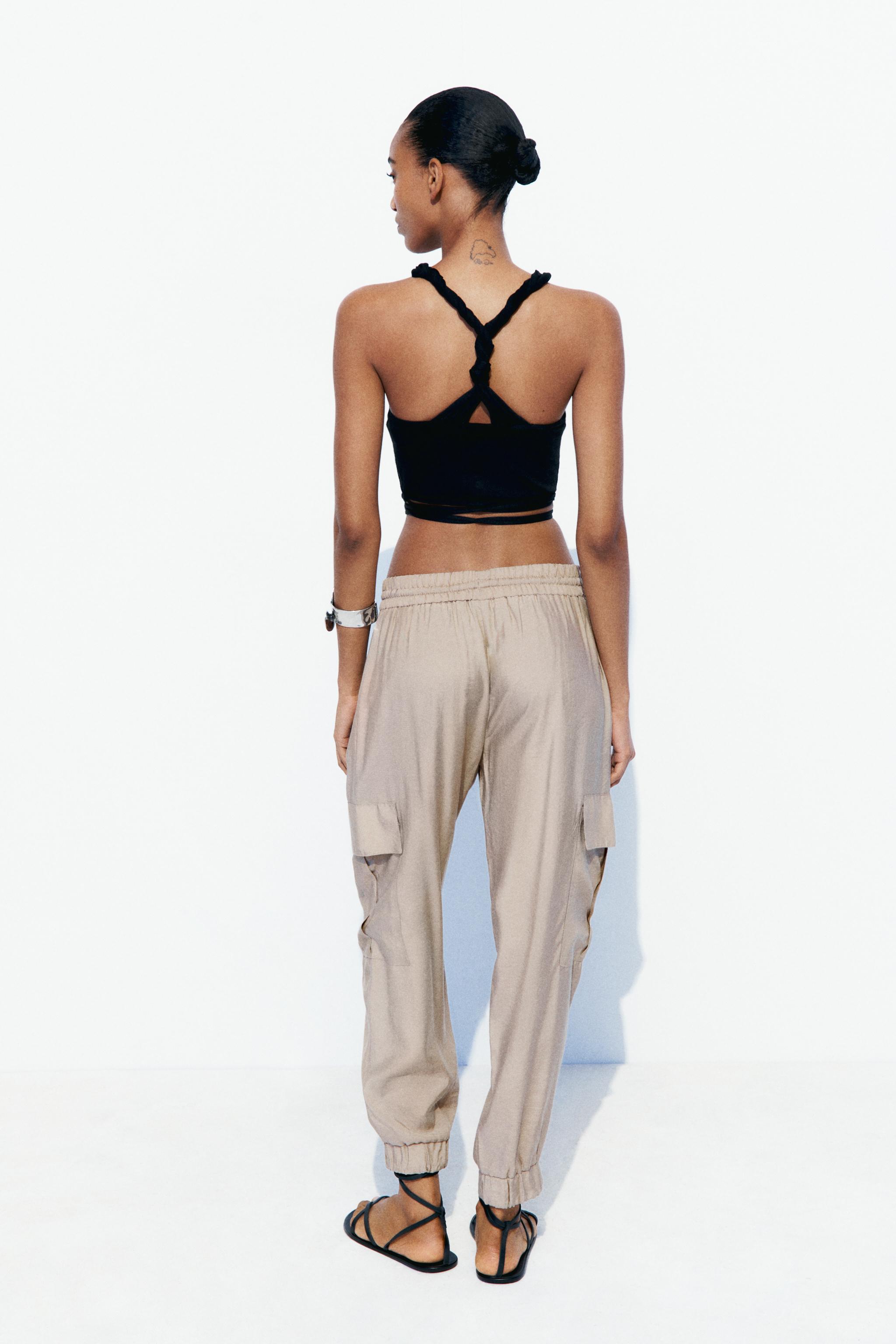 CARGO TROUSERS WITH ELASTICATED WAISTBAND