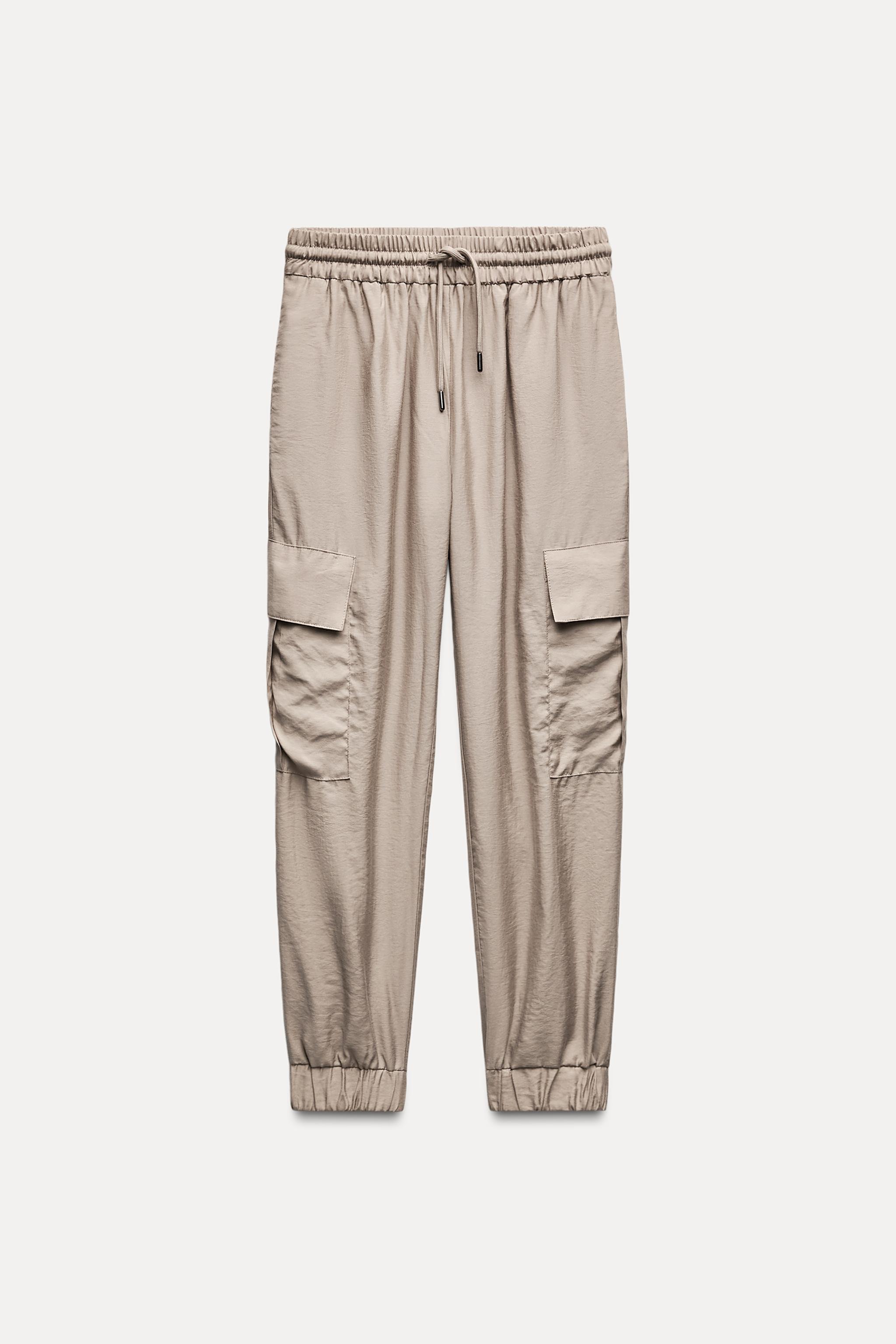 CARGO TROUSERS WITH ELASTICATED WAISTBAND