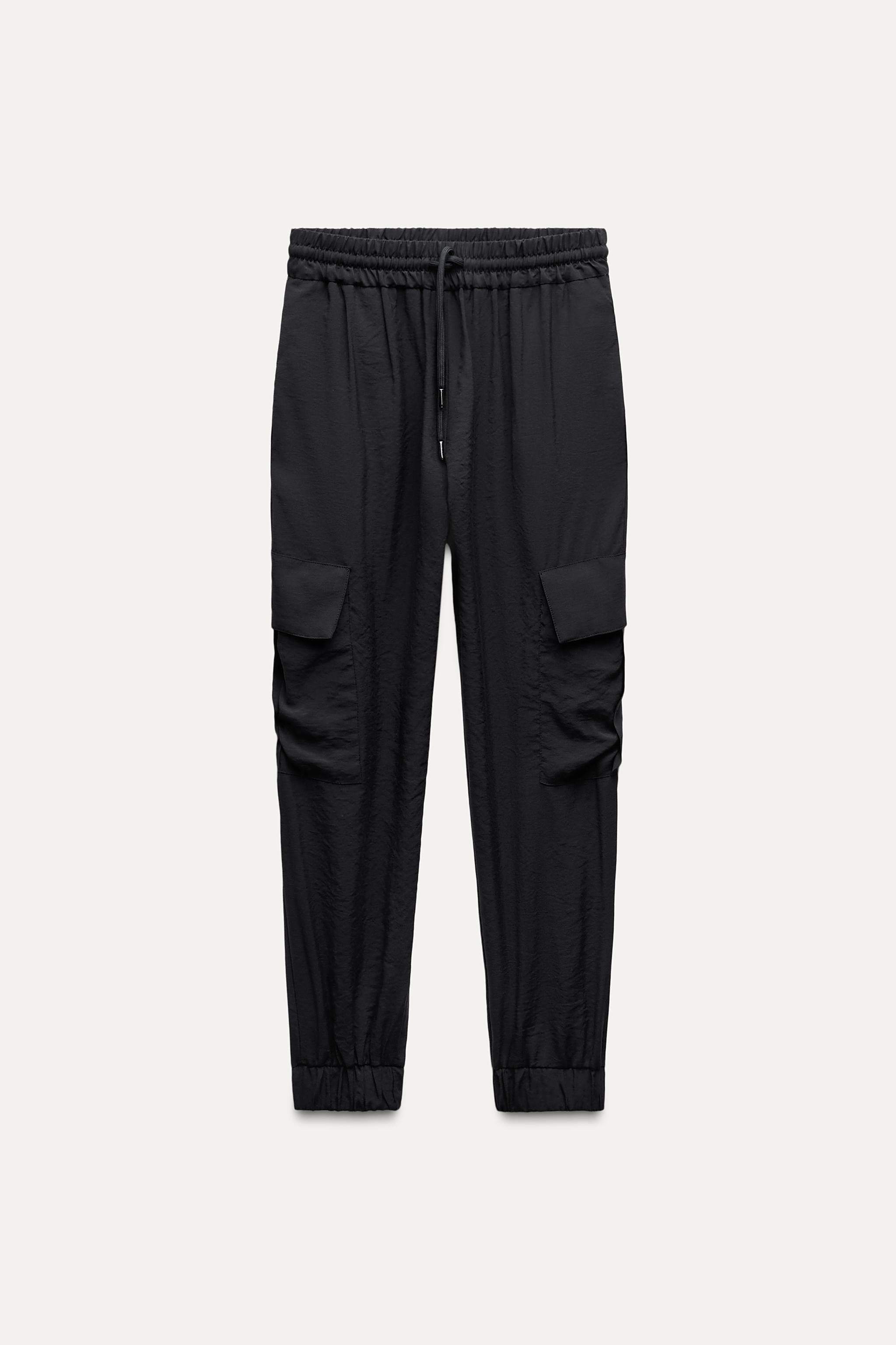 CARGO TROUSERS WITH ELASTICATED WAISTBAND