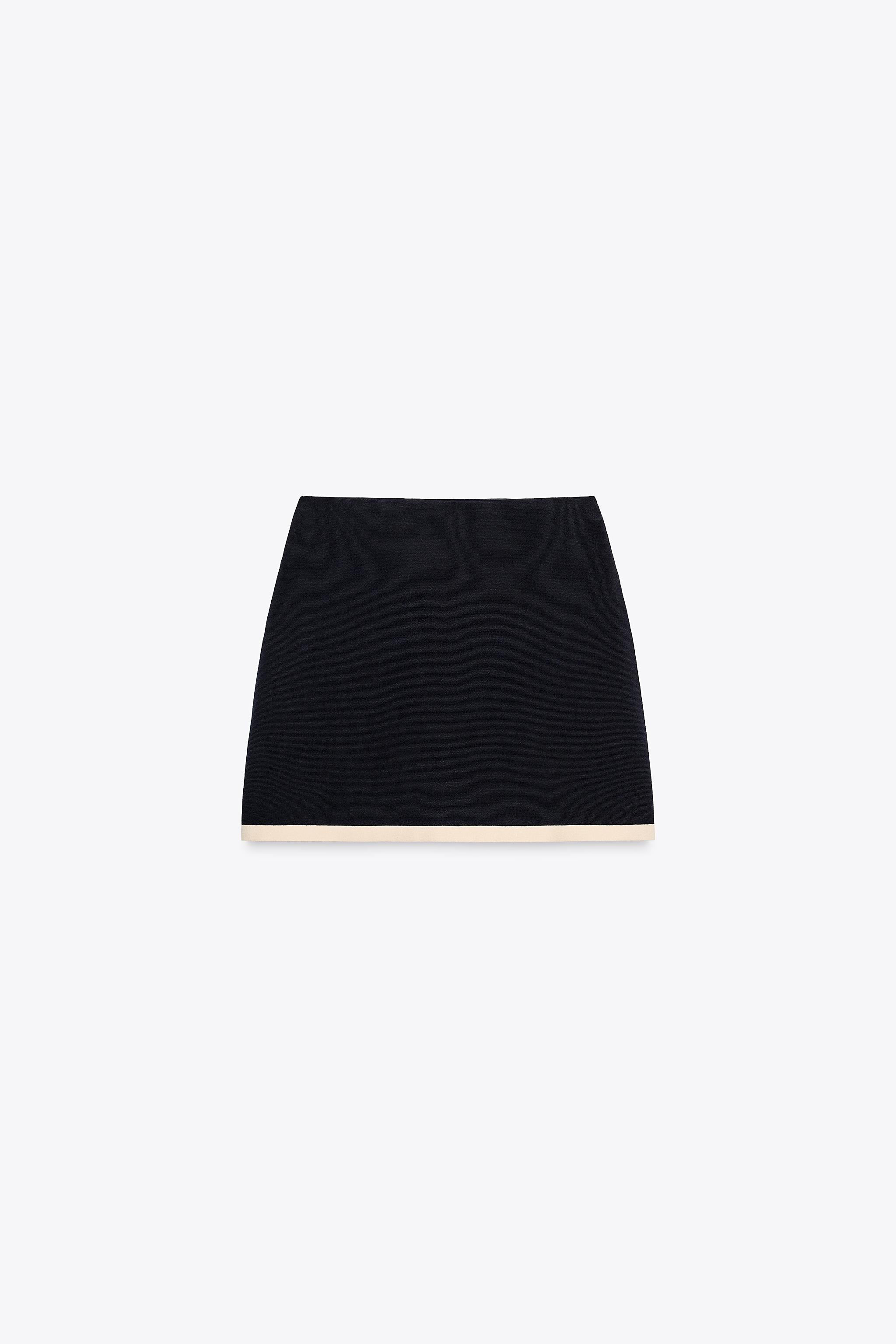 KNIT MINI SKIRT