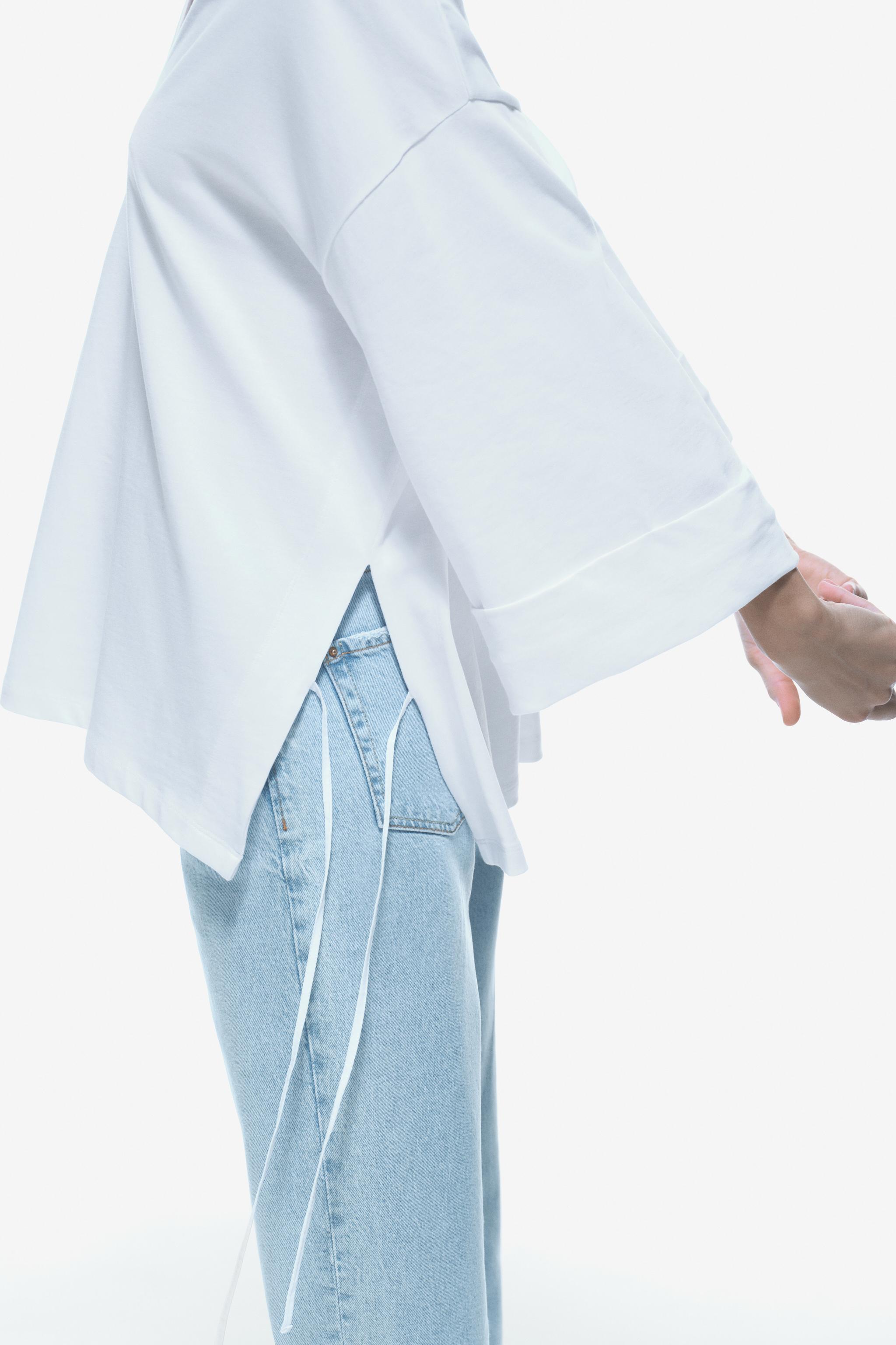 OVERSIZE T-SHIRT WITH TIES