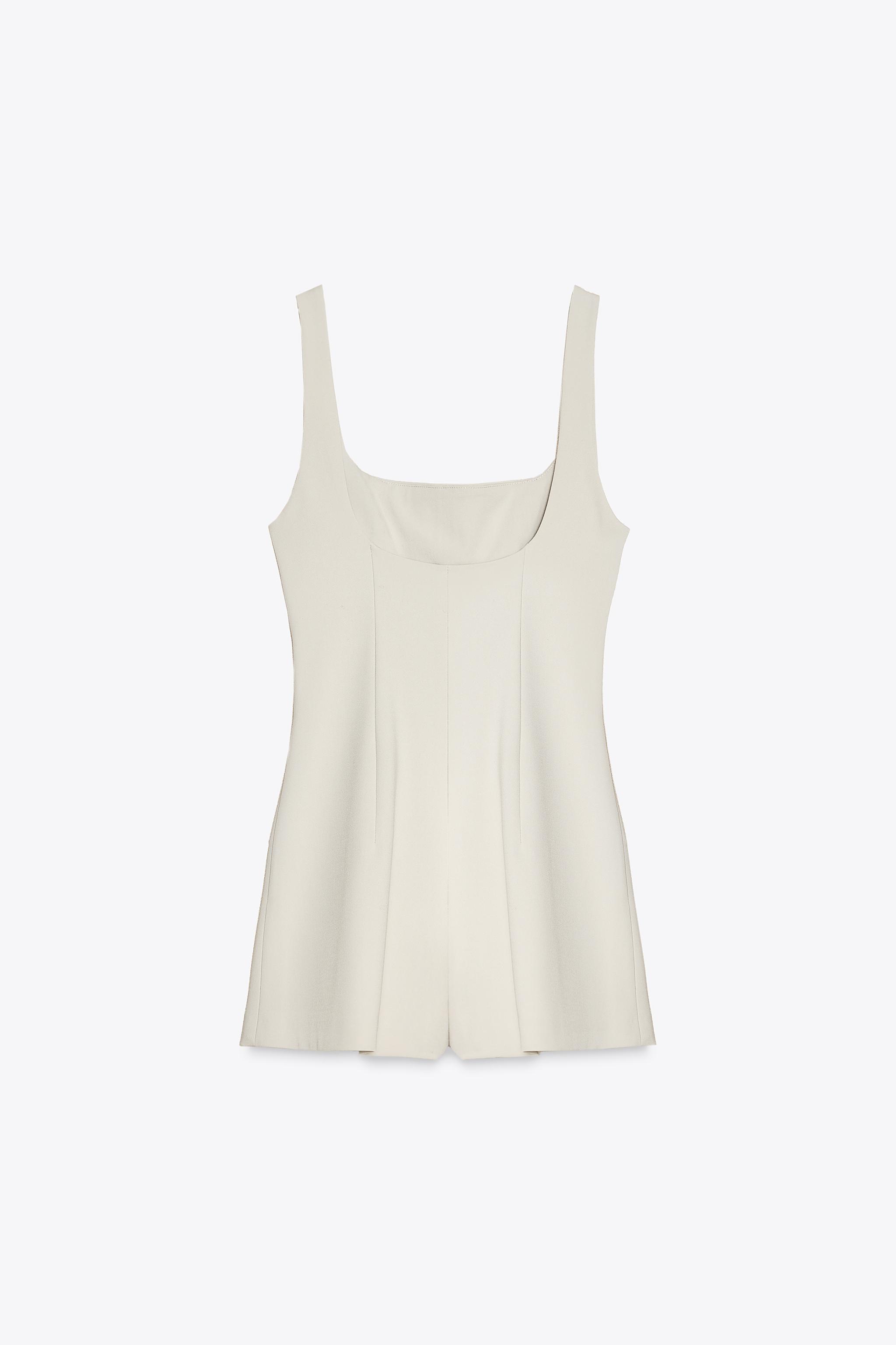 SHORT STRAPPY JUMPSUIT