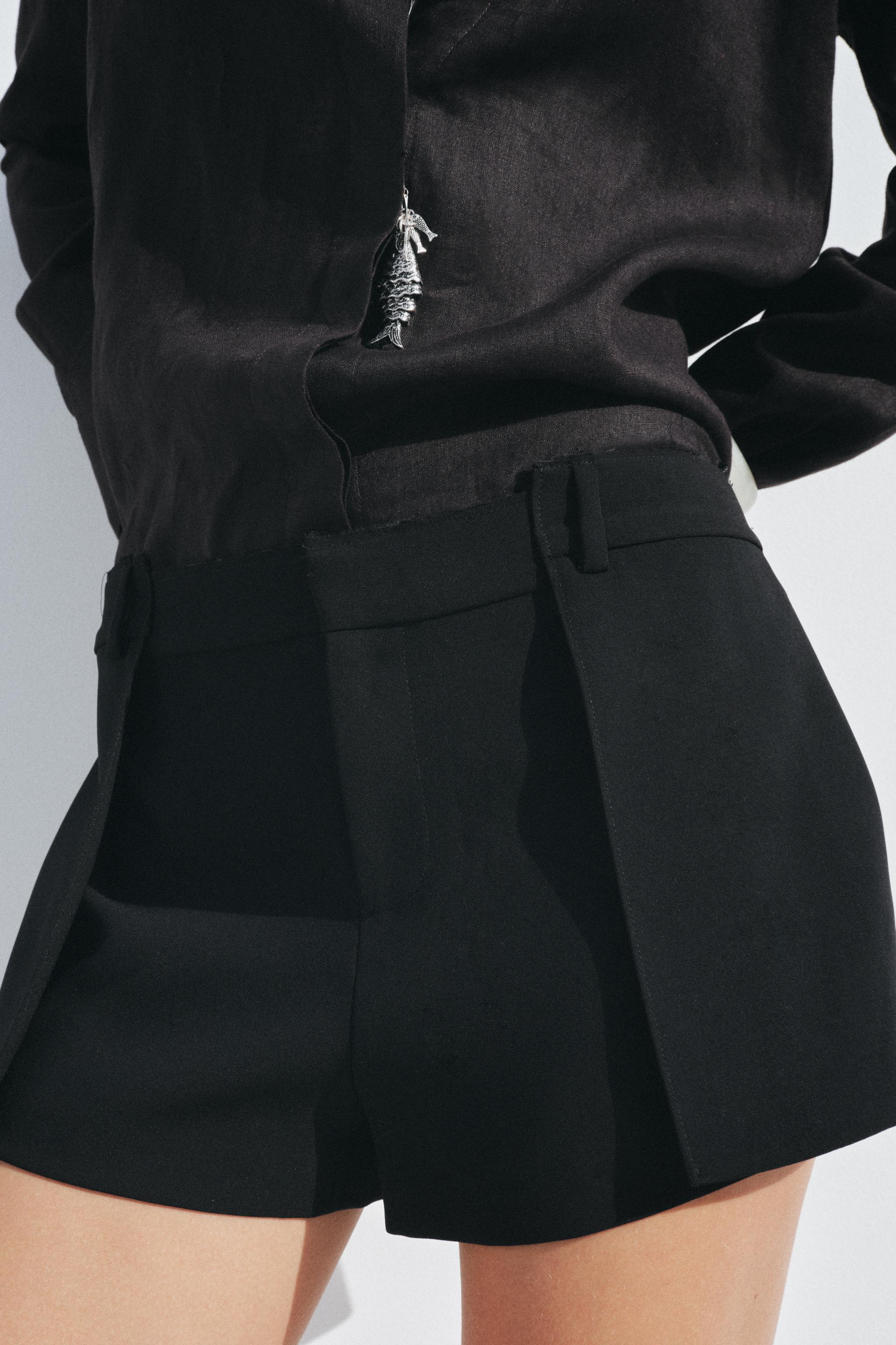 PLEATED SHORTS ZW COLLECTION