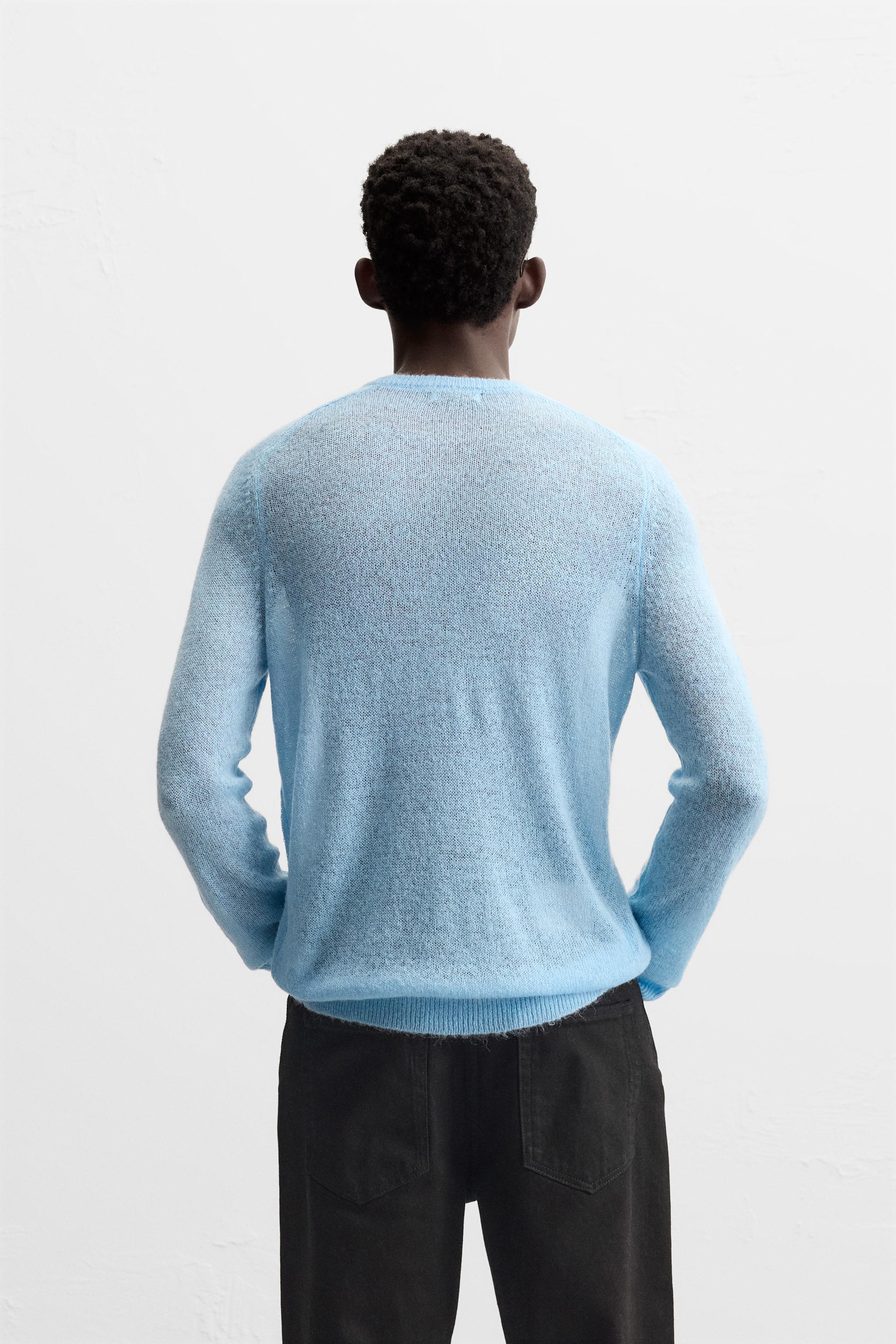 LIGHTWEIGHT TEXTURED SWEATER