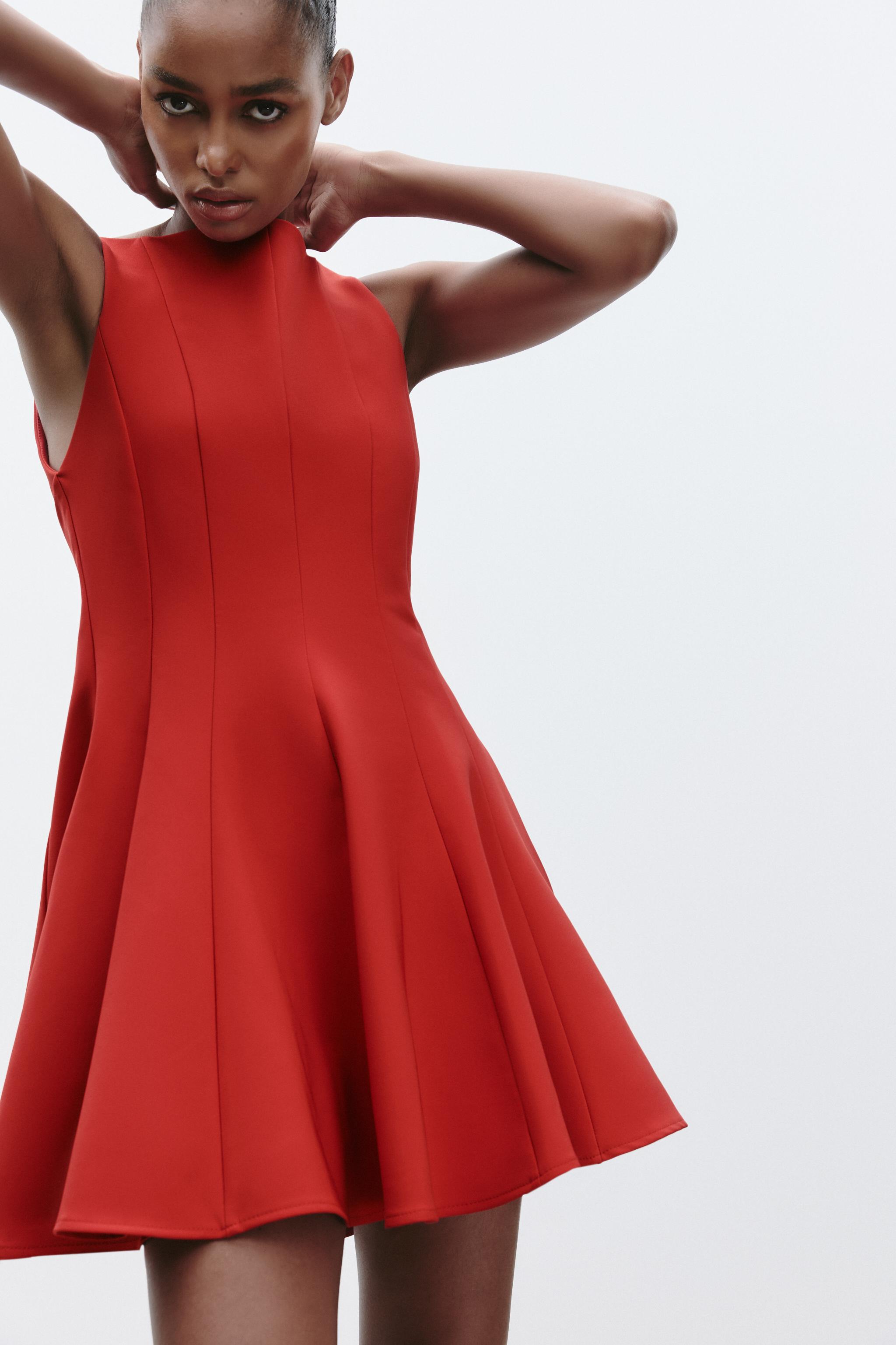 SHORT FLARED DRESS