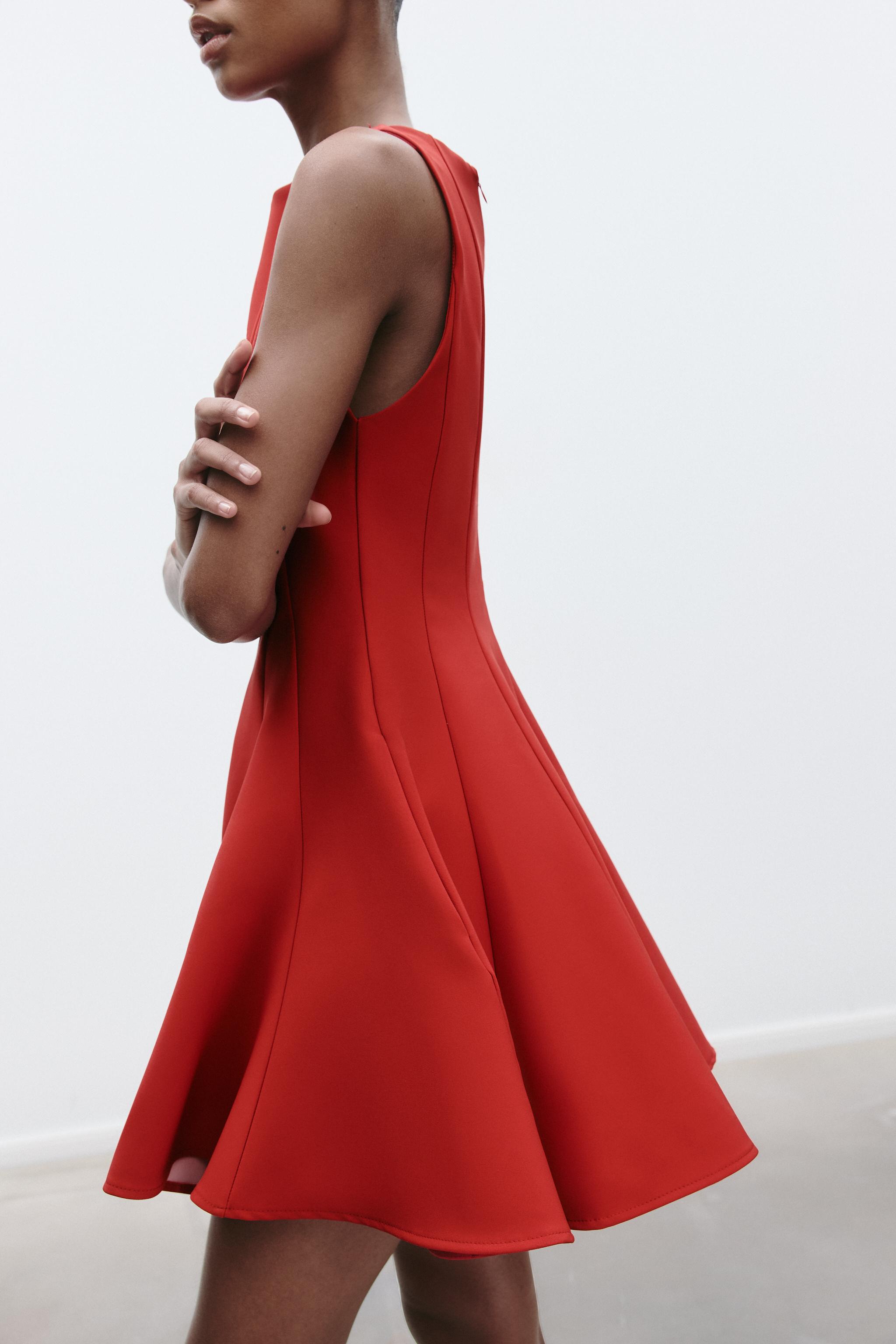 SHORT FLARED DRESS