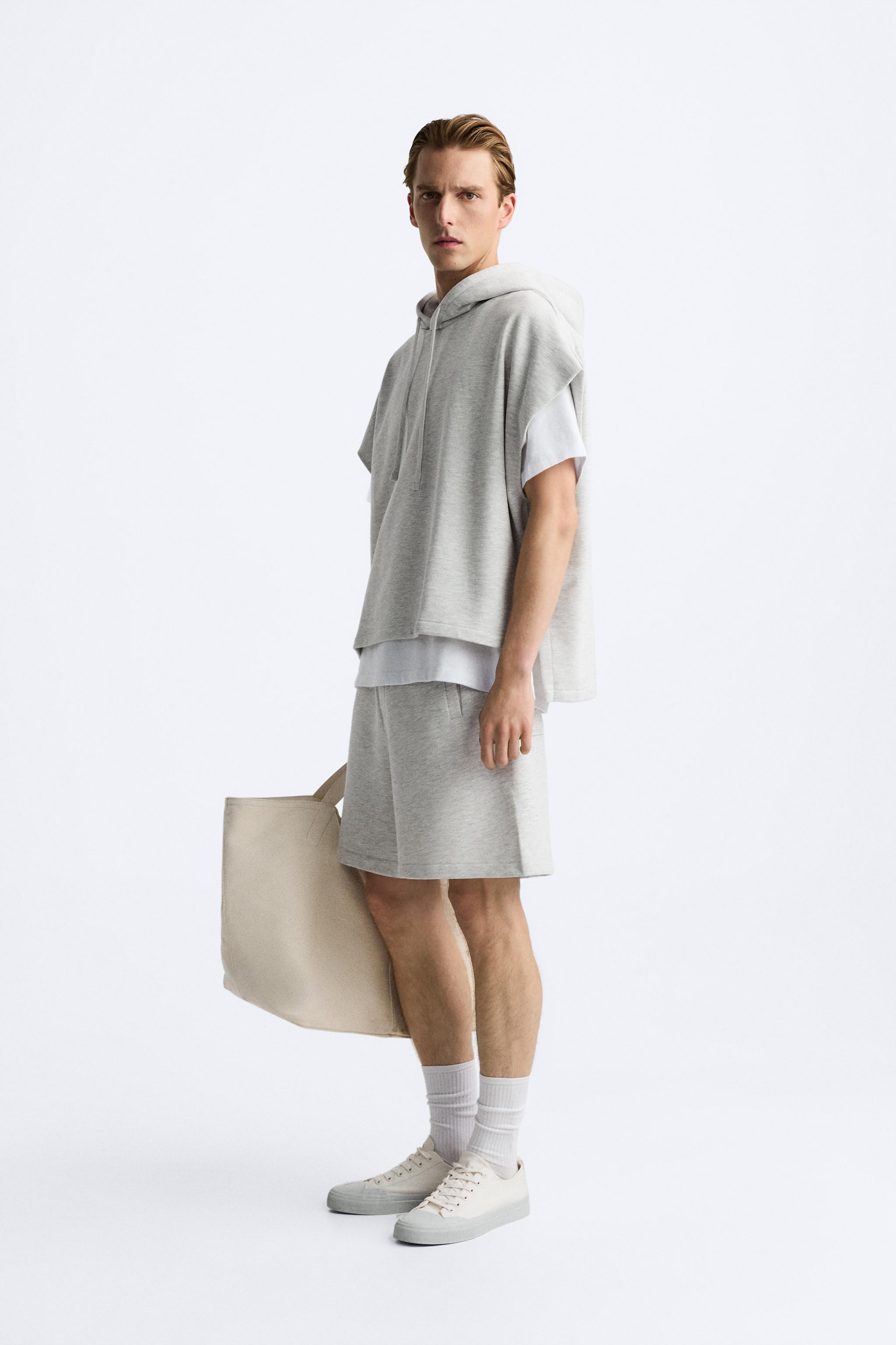 BOXY-FIT HOODIE