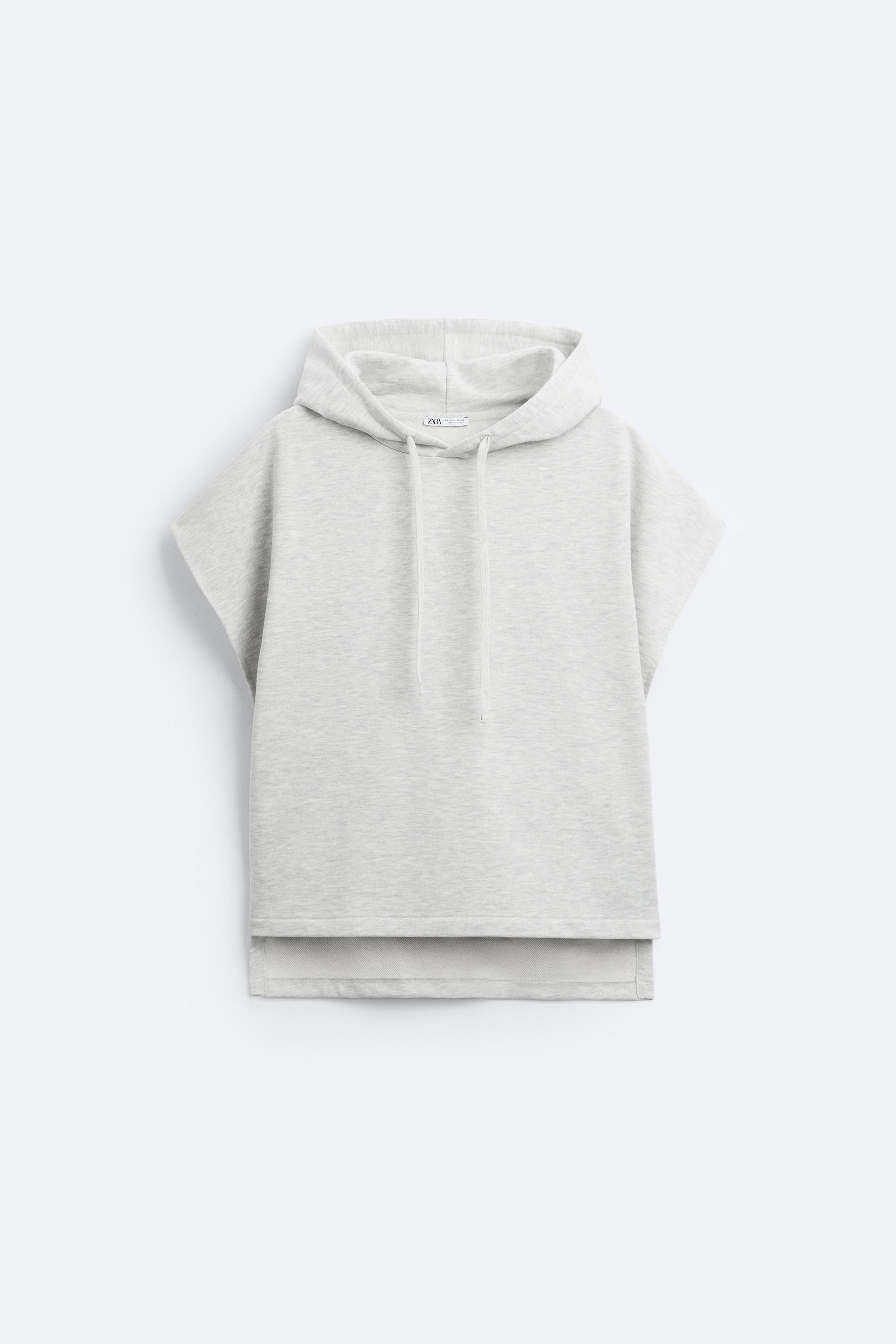 BOXY-FIT HOODIE