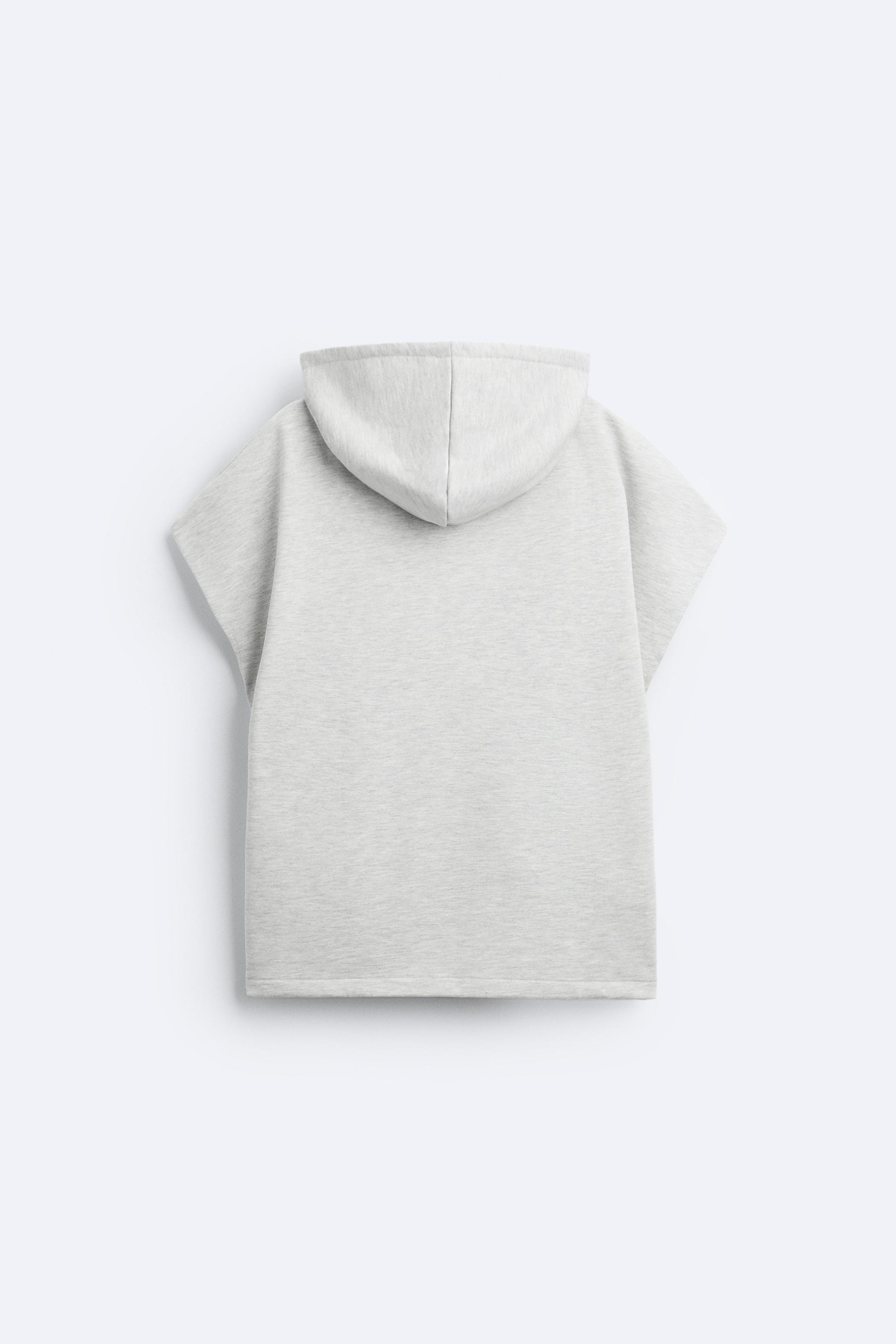 BOXY-FIT HOODIE