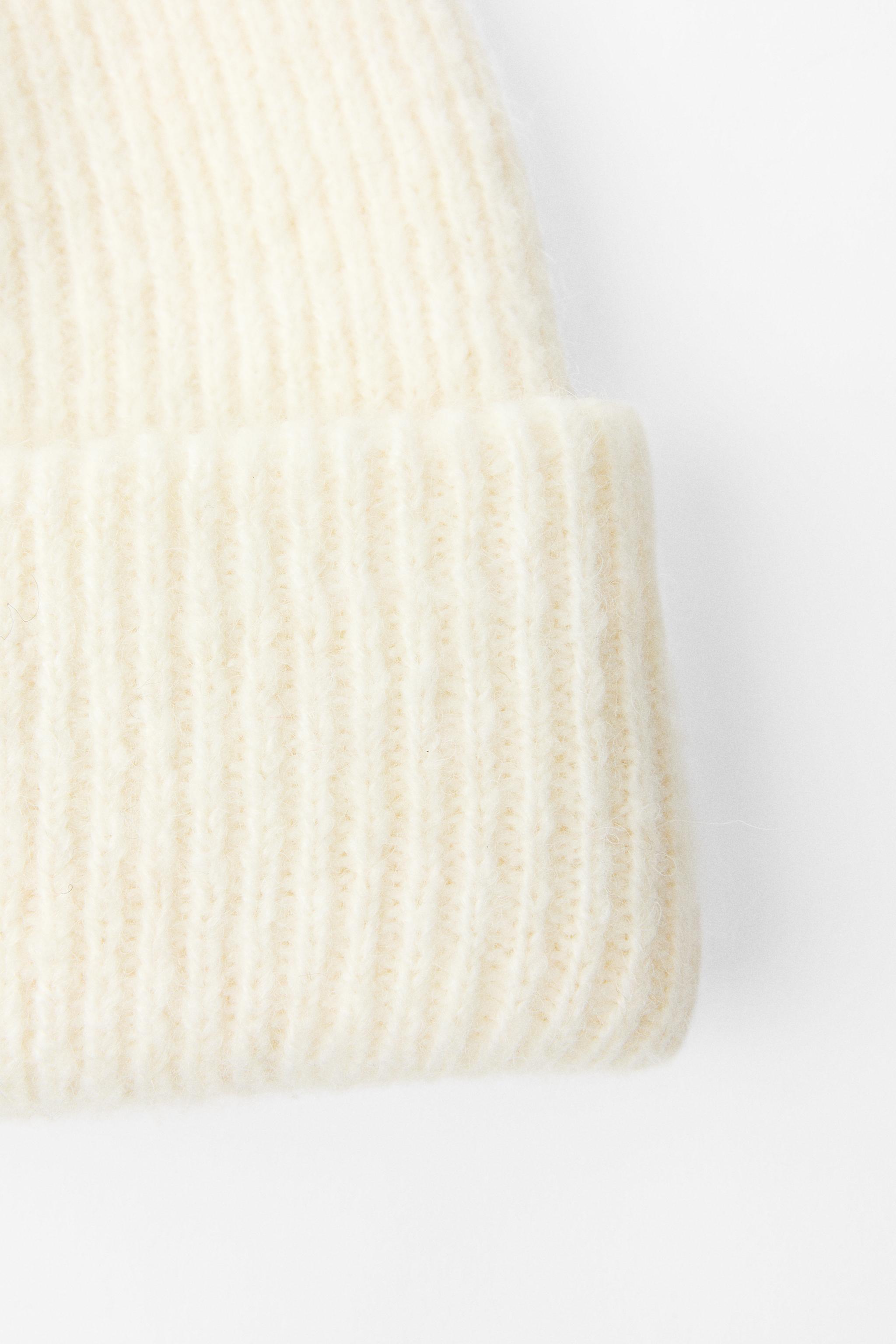 TURN-UP KNIT BEANIE