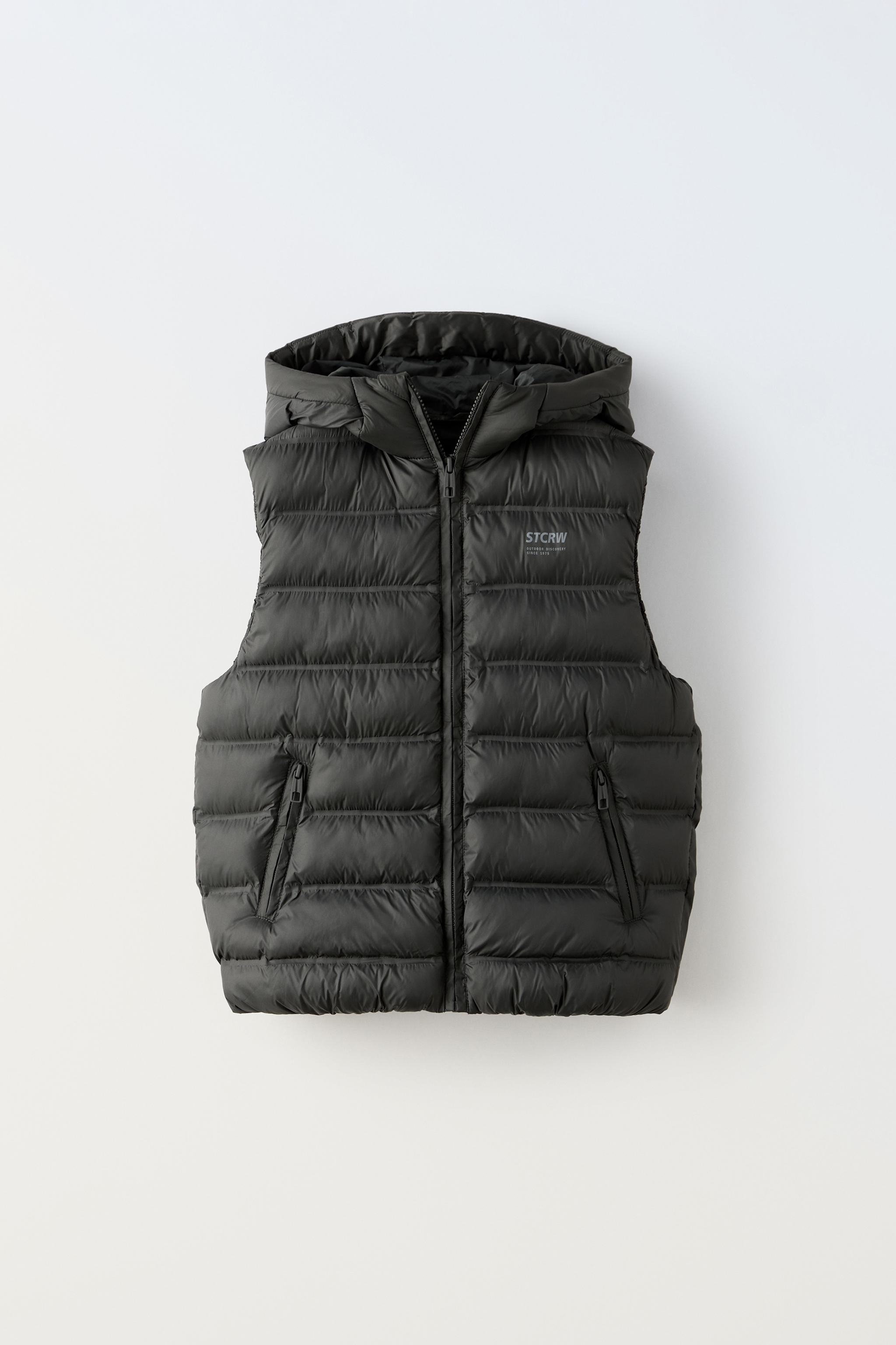 EXTRA LIGHTWEIGHT HOODED GILET