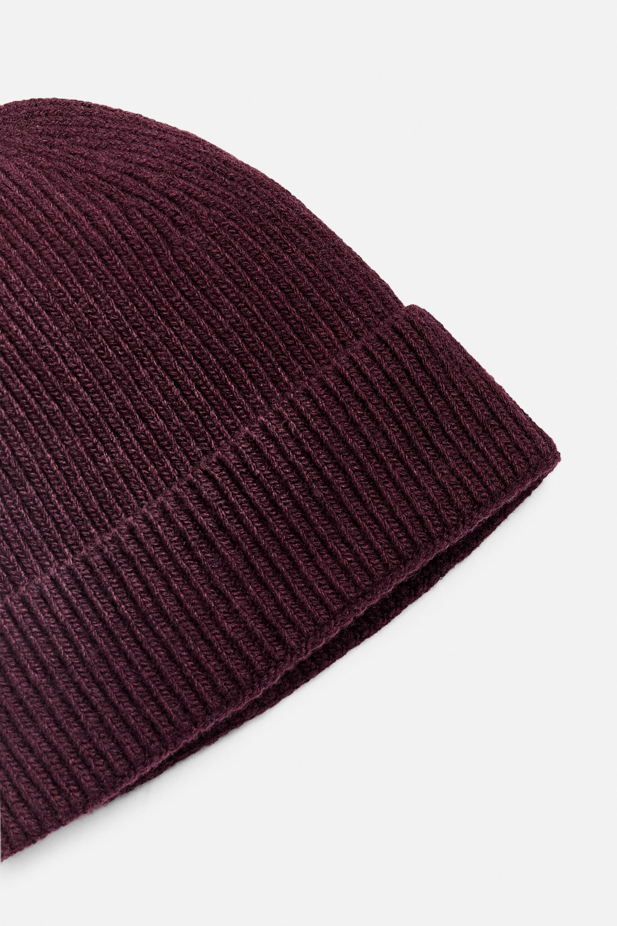 KNITTED BEANIE WITH WOOL