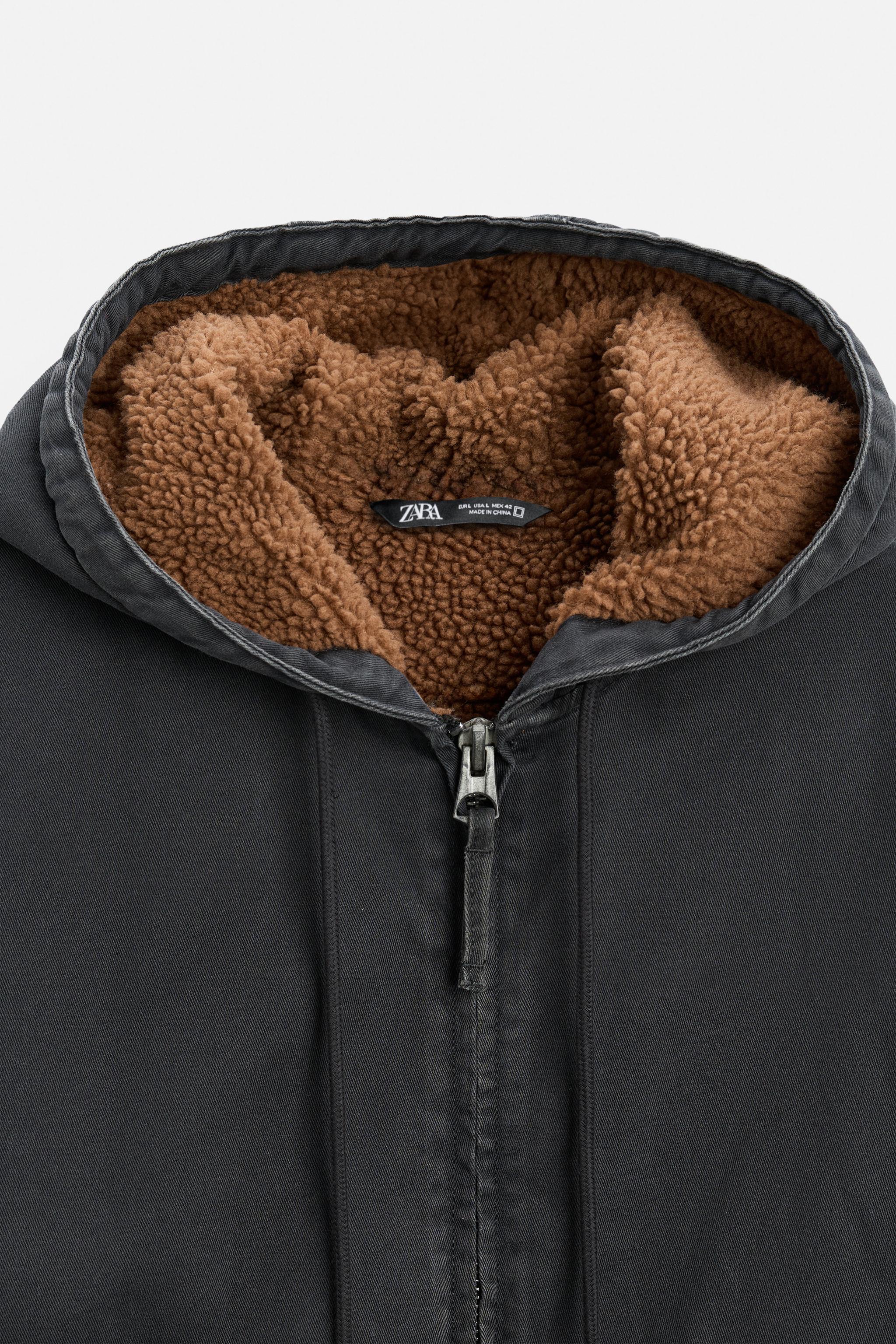 JACKET WITH CONTRASTING HOOD