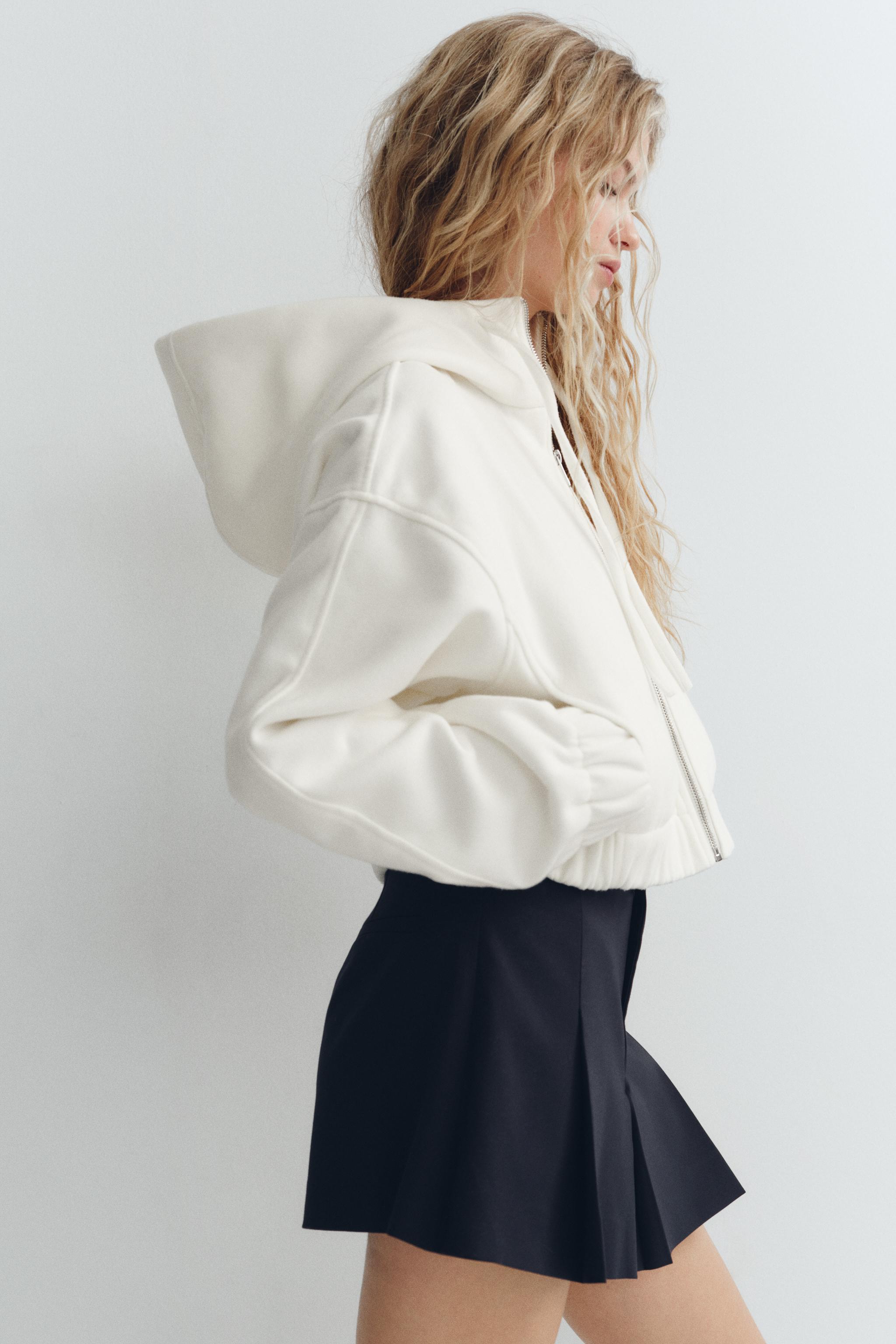 SKORT