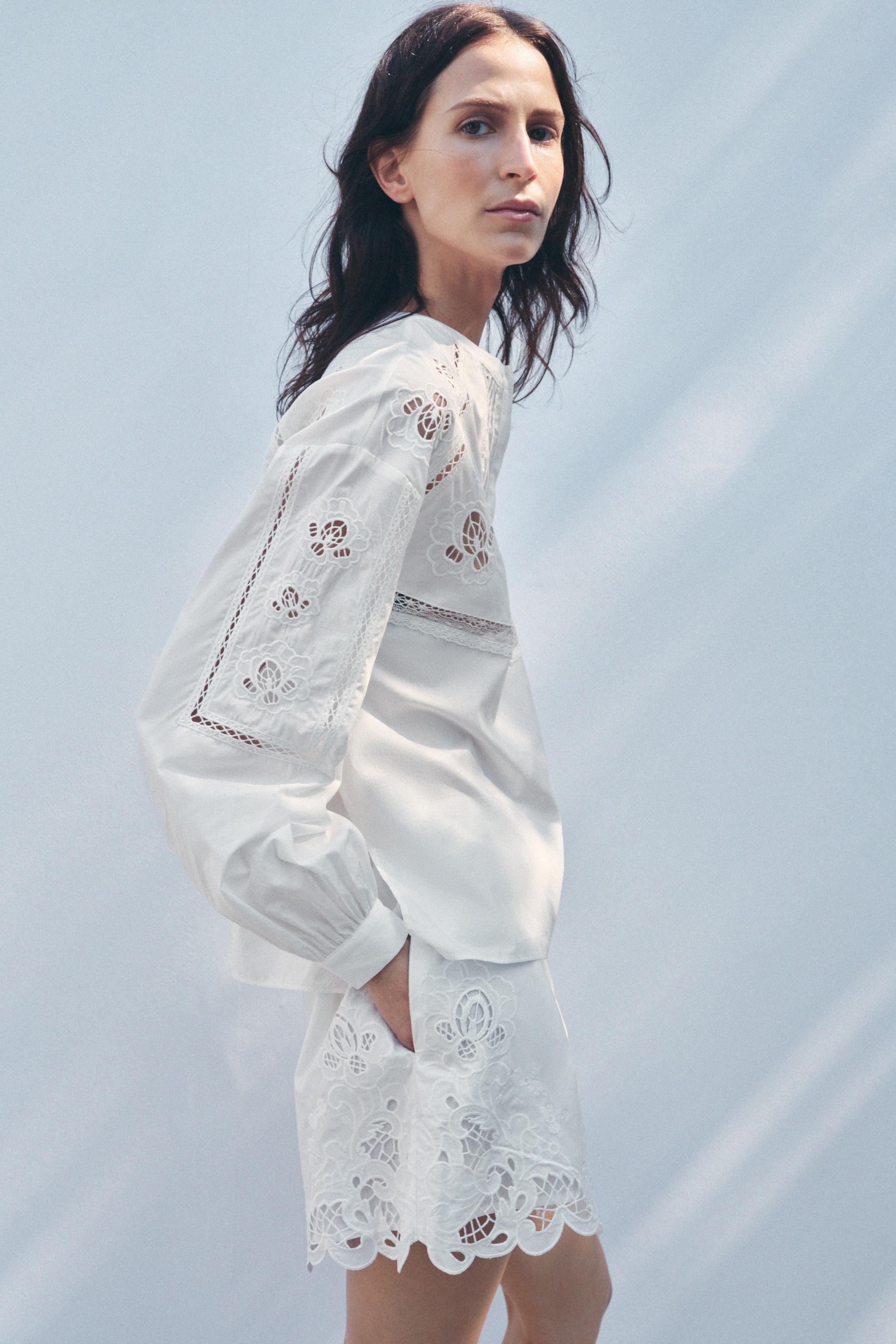 ZW COLLECTION EMBROIDERED SHORTS WITH DARTS