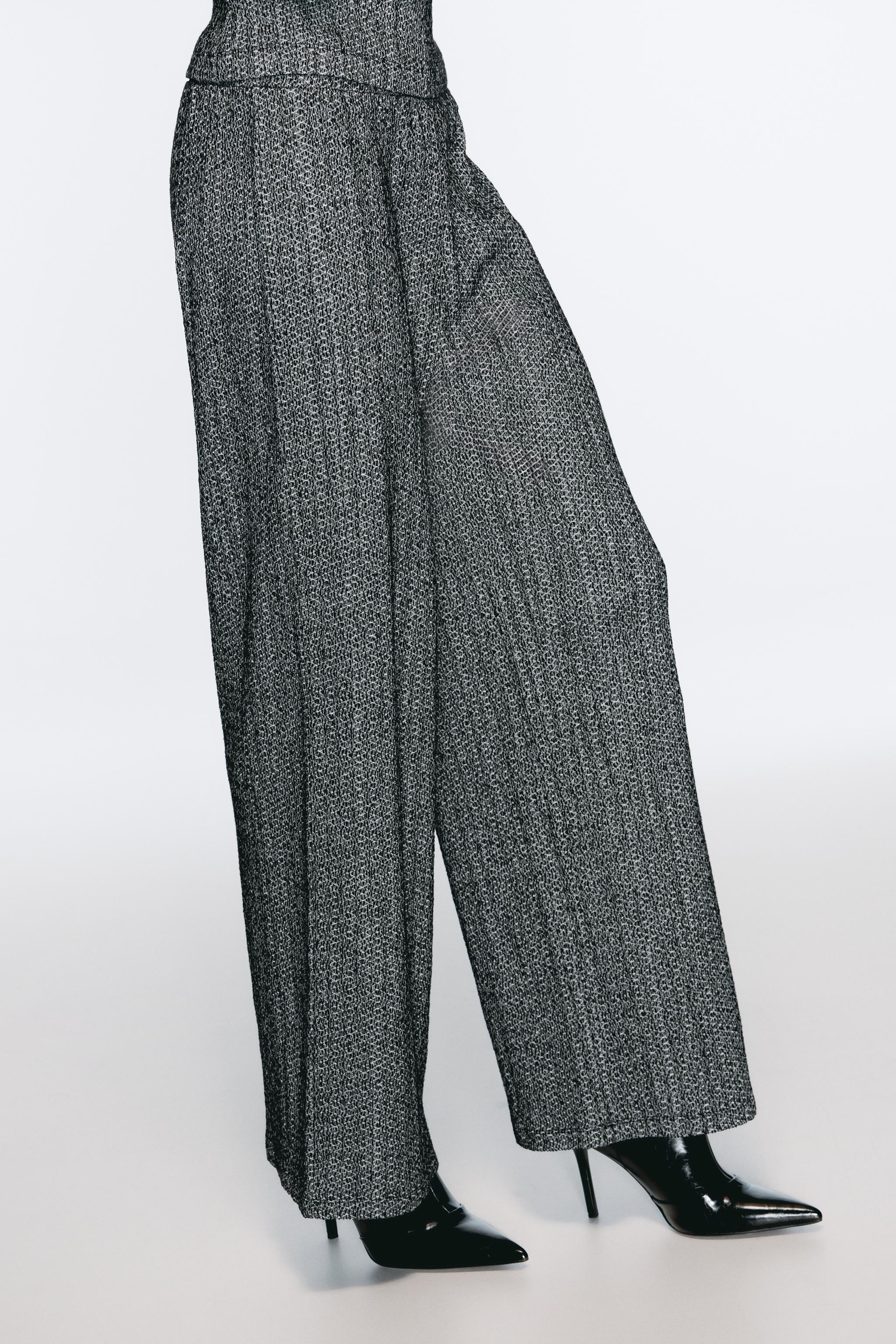 TEXTURED WIDE-LEG TROUSERS