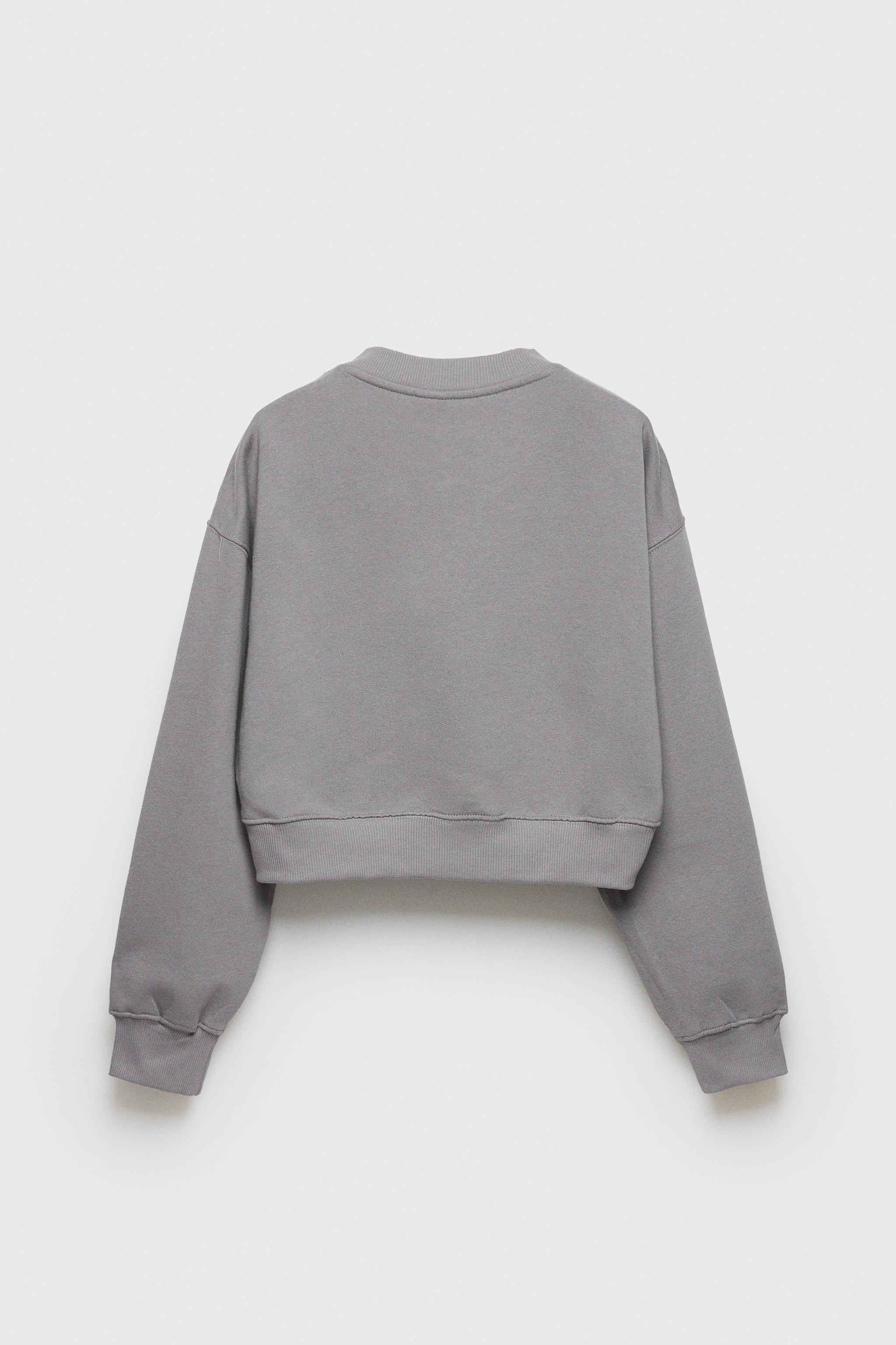 Z3D CROPPED V-NECK SWEATSHIRT