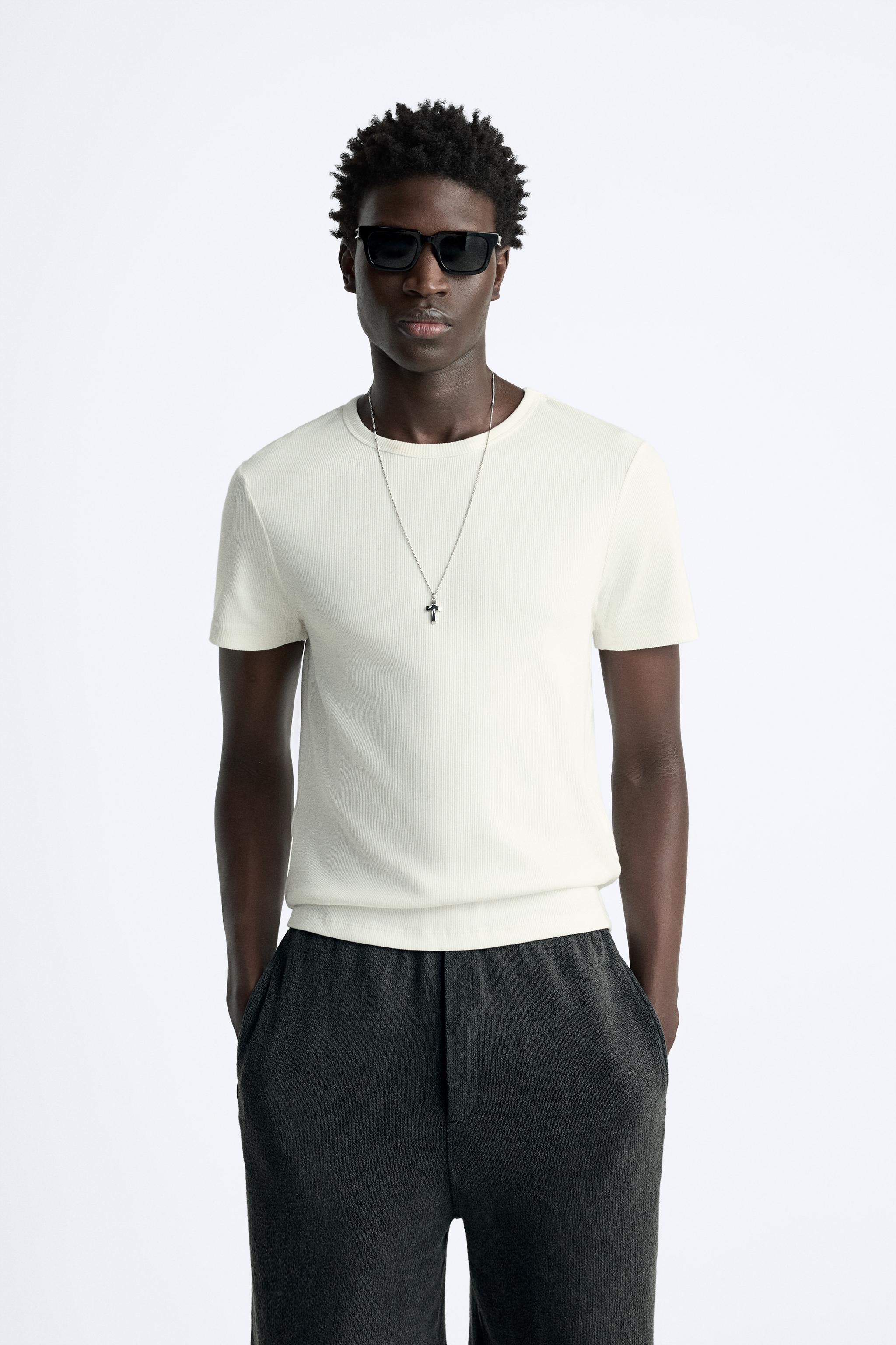 BASIC RIBBED T-SHIRT