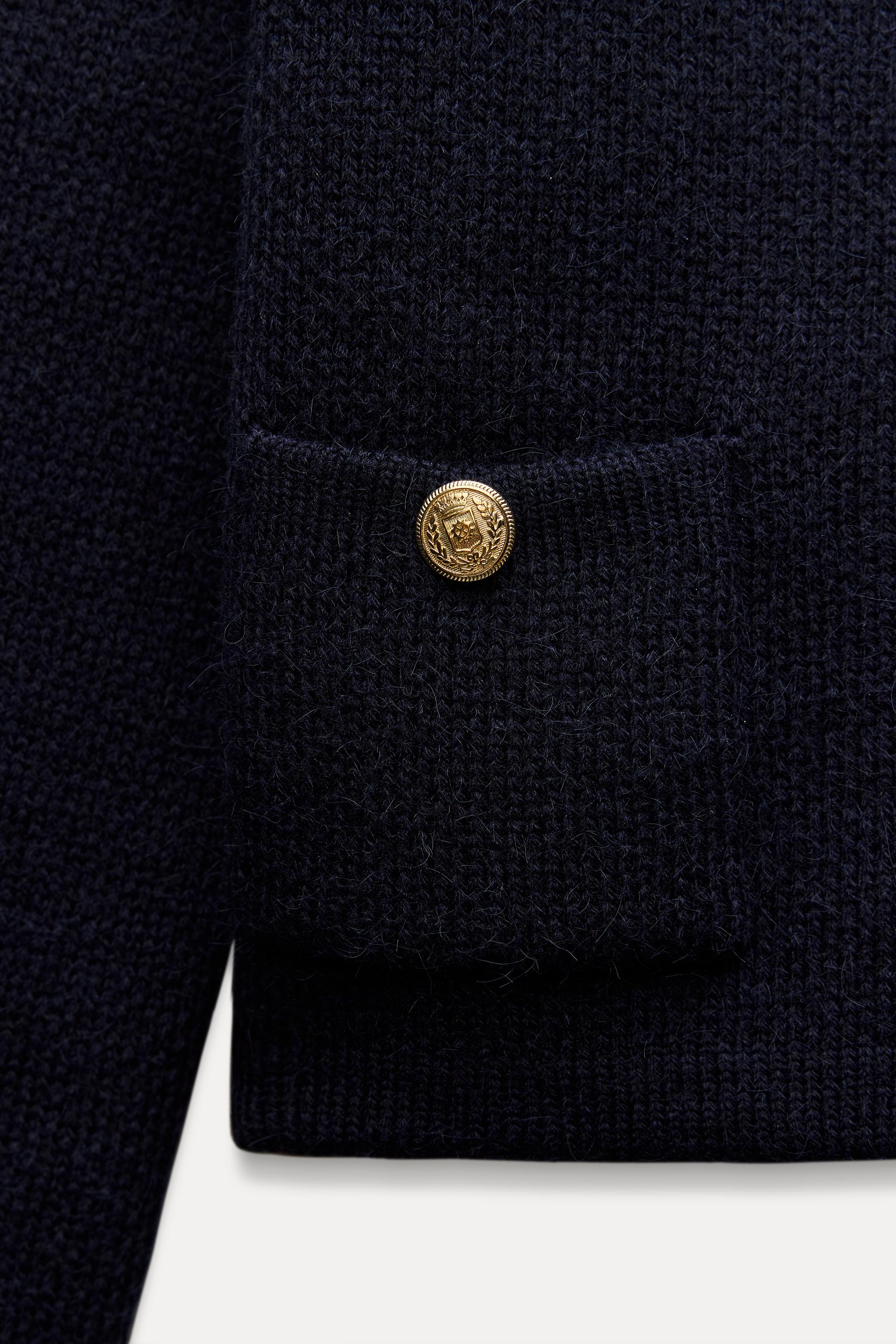 KNIT CARDIGAN WITH GOLDEN BUTTONS