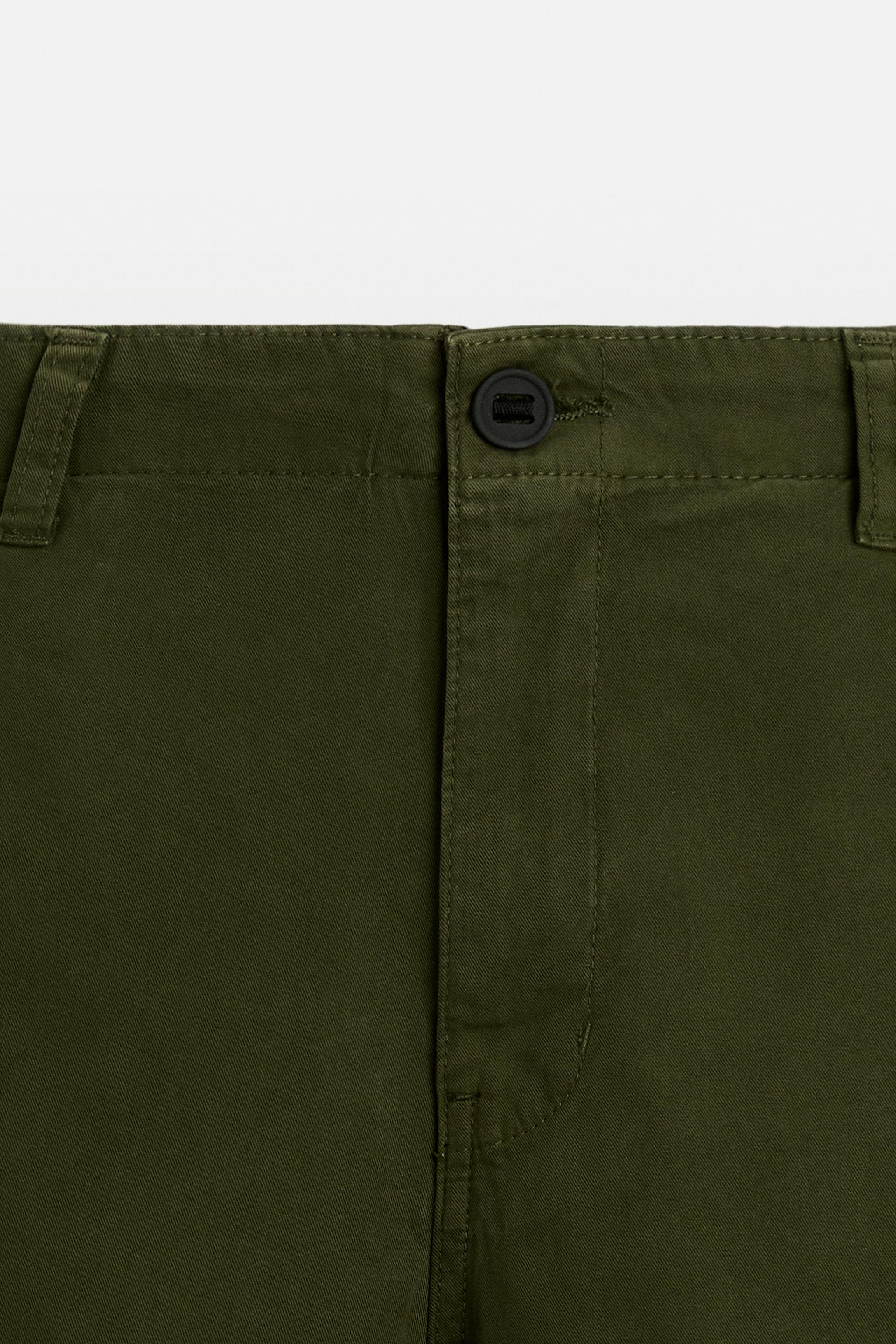 RELAXED FIT CARGO TROUSERS