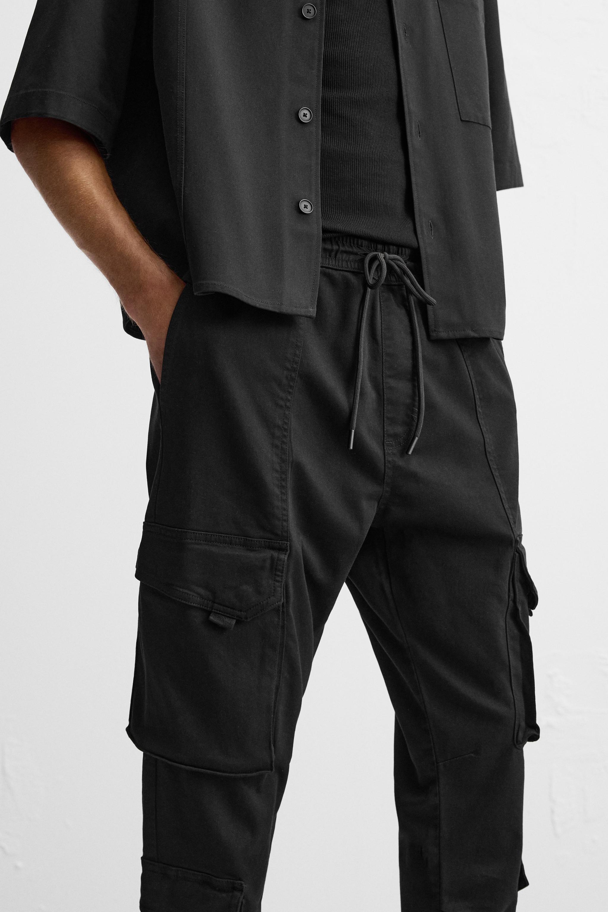 CARGO TROUSERS WITH POCKETS