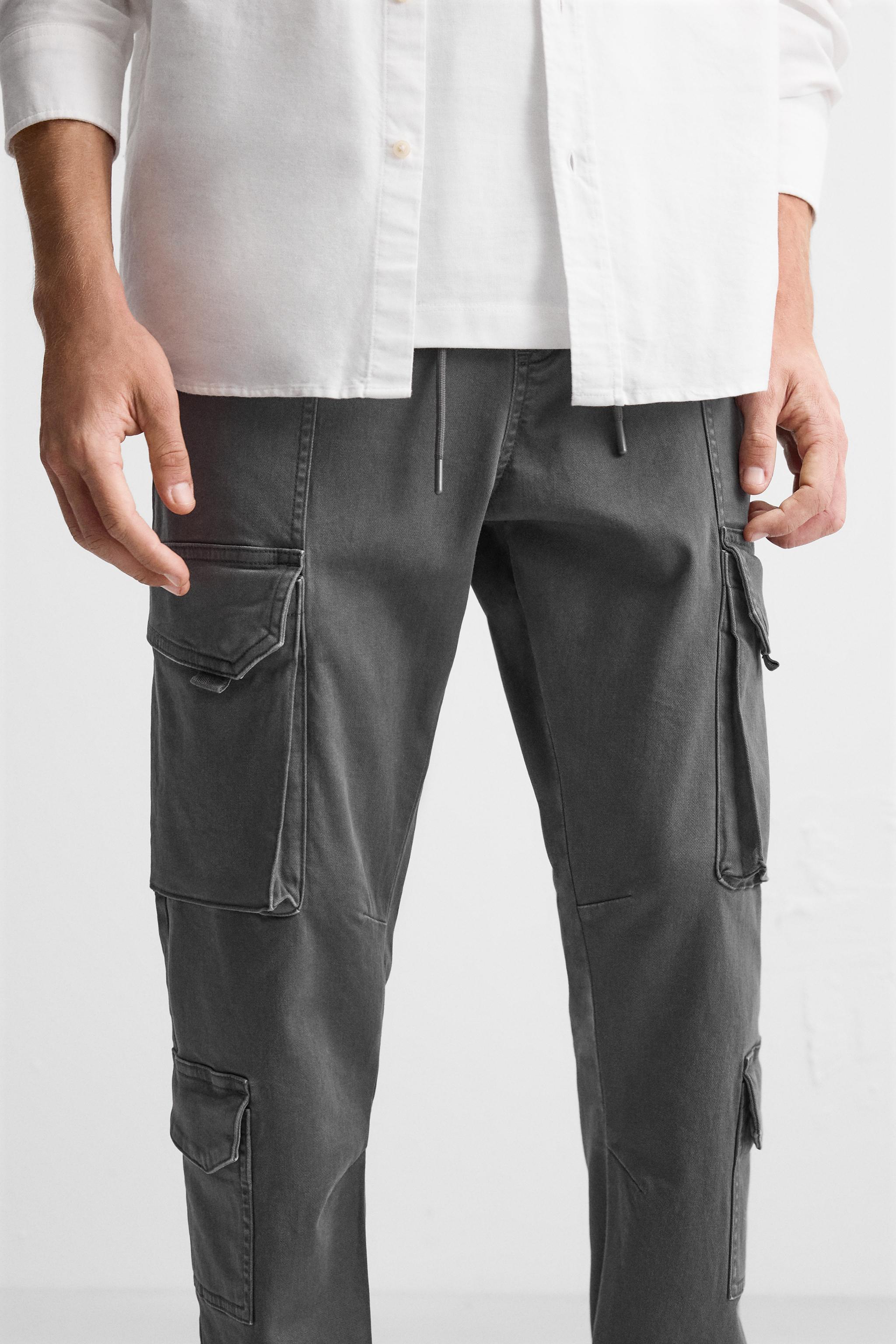 CARGO TROUSERS WITH POCKETS