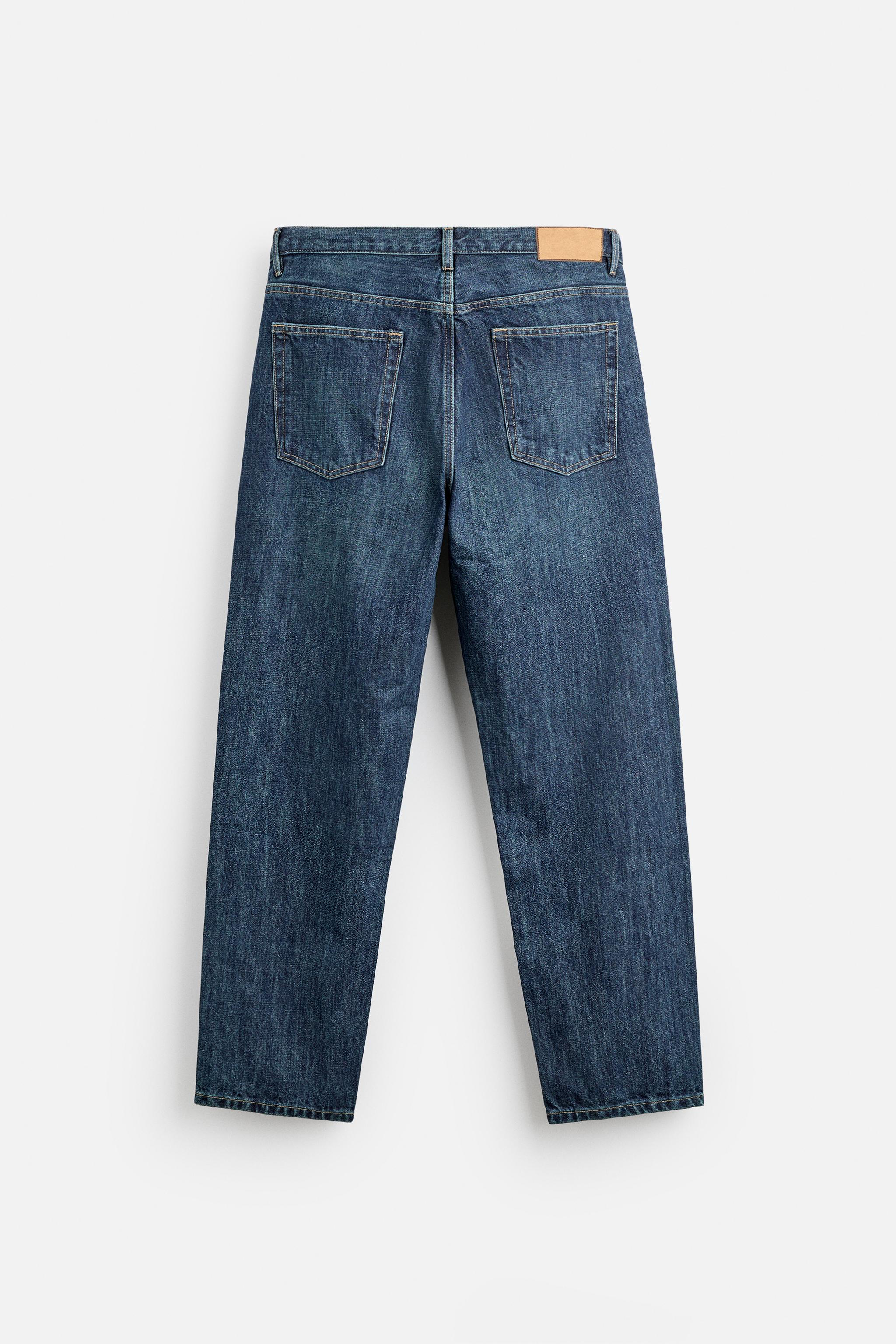 STRAIGHT-LEG JEANS