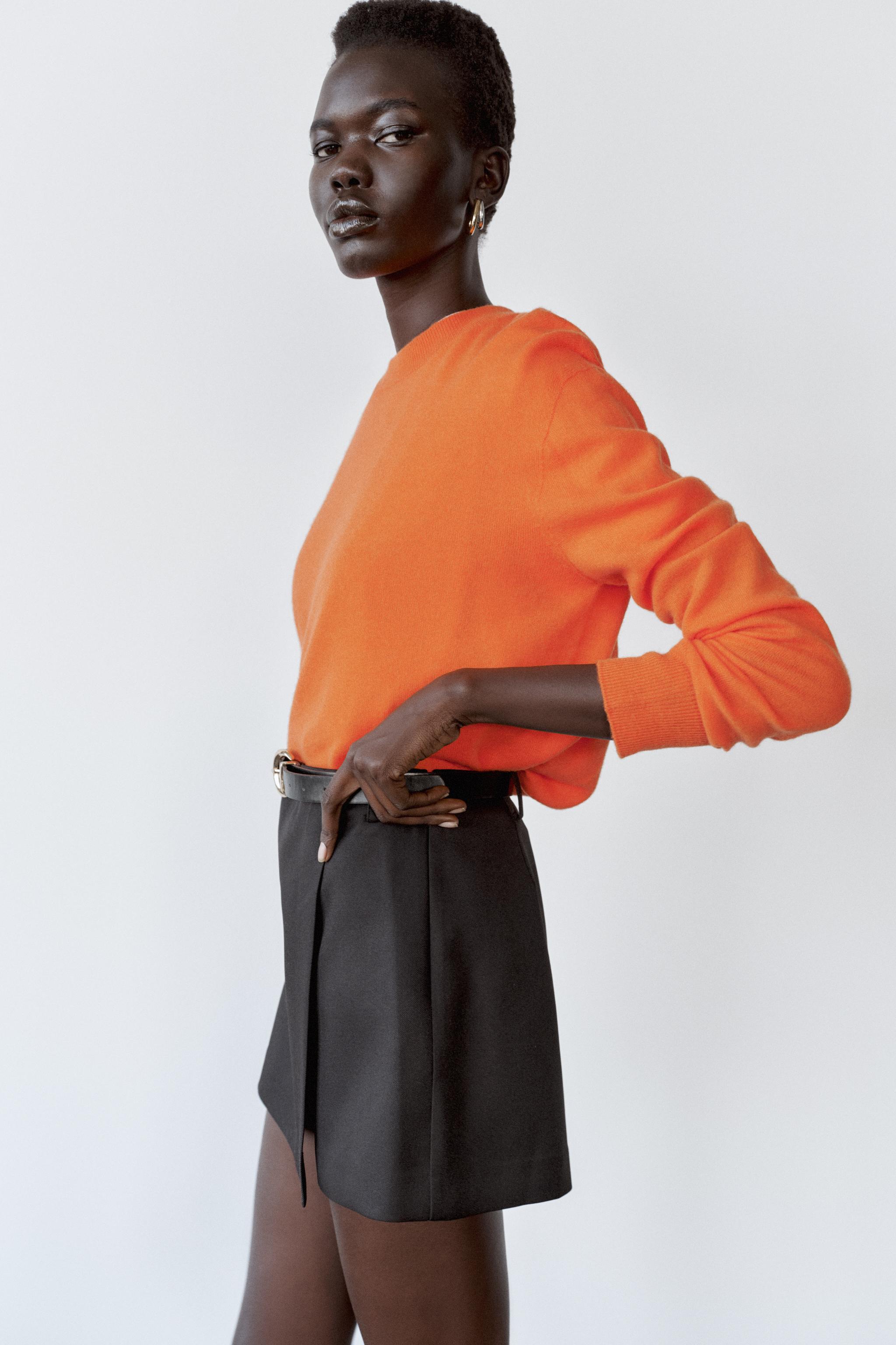 WRAP SKORT WITH BELT