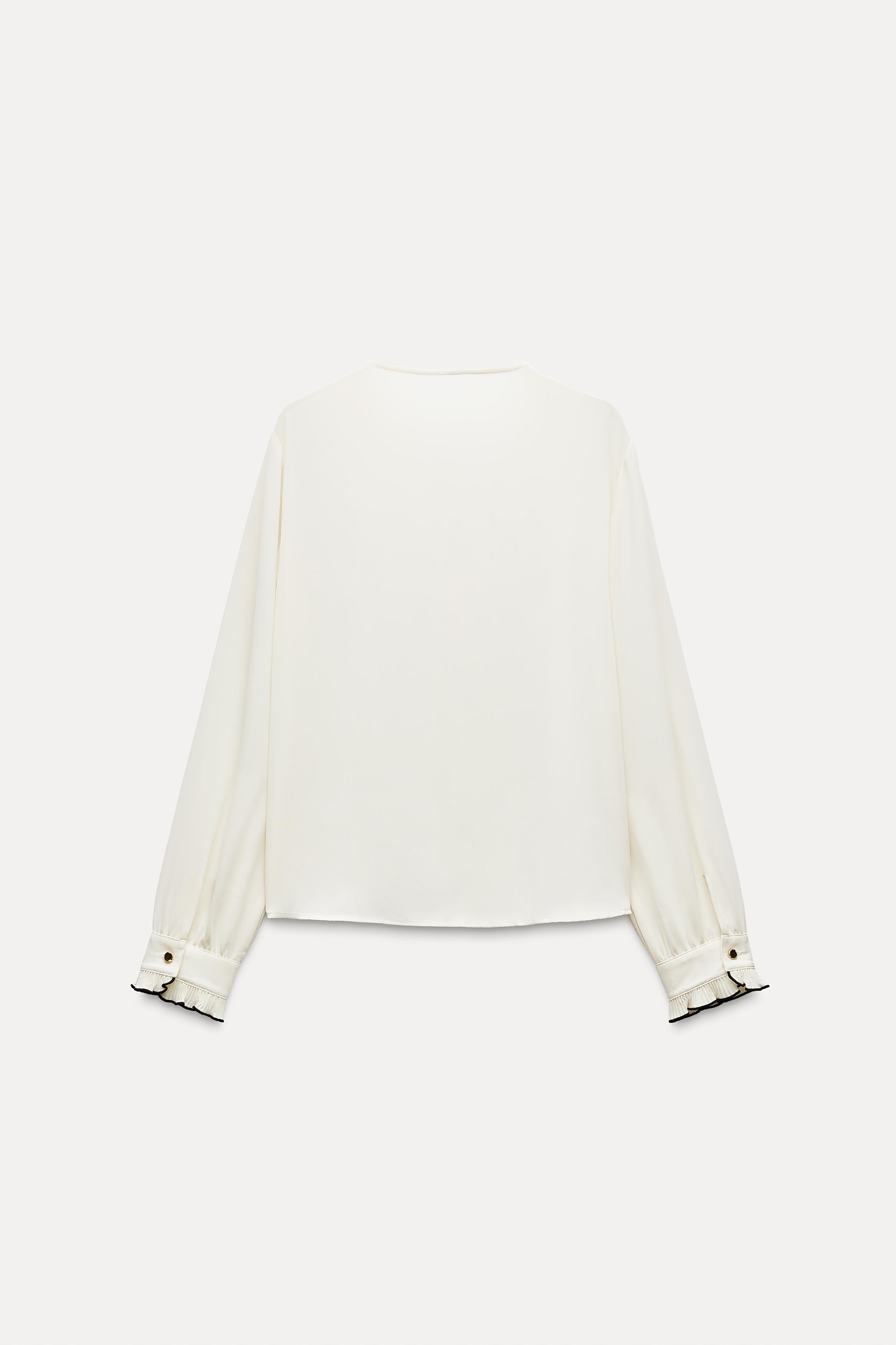 BLOUSE WITH PLEATED RUFFLES