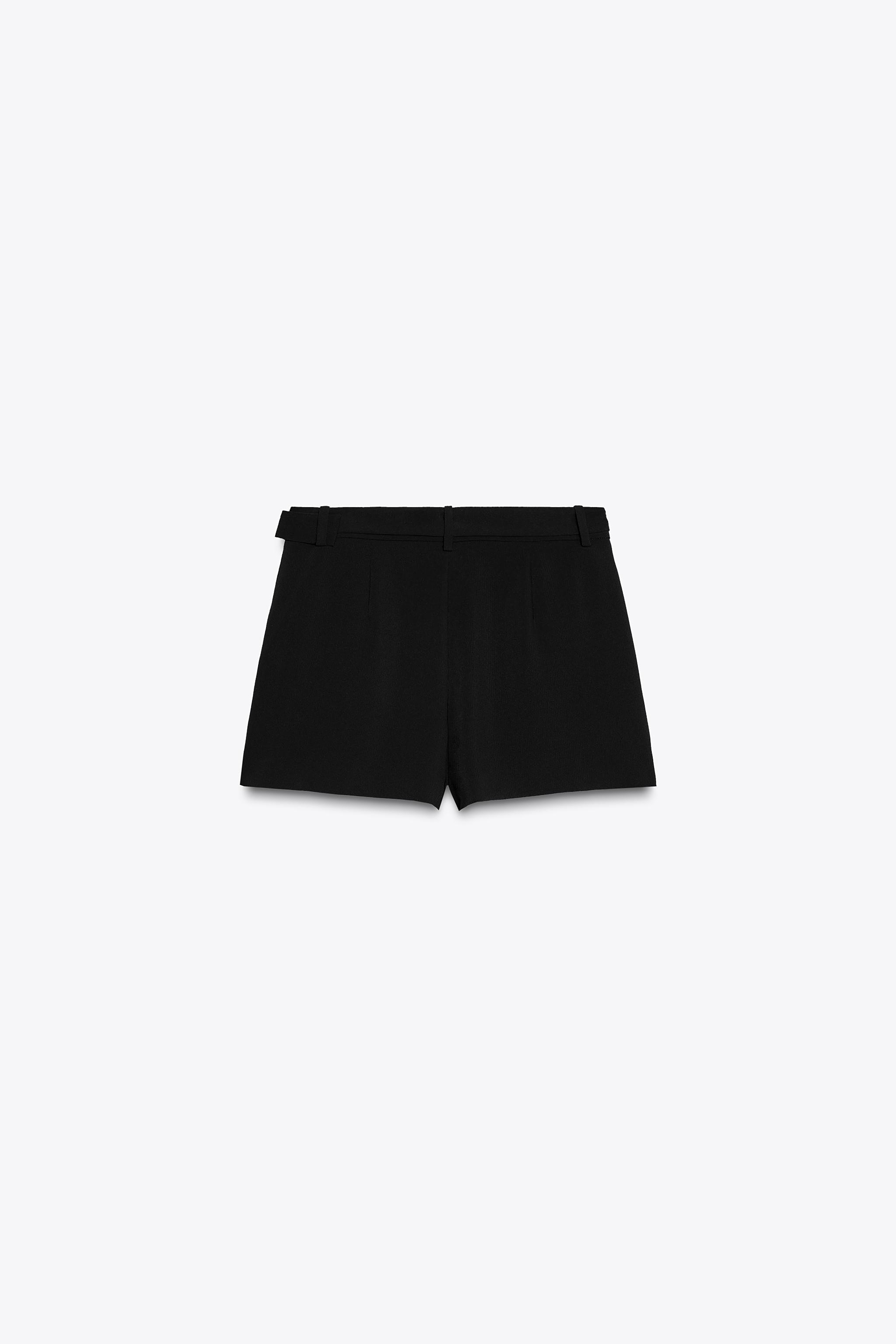 DARTED BERMUDA SHORTS WITH BELT