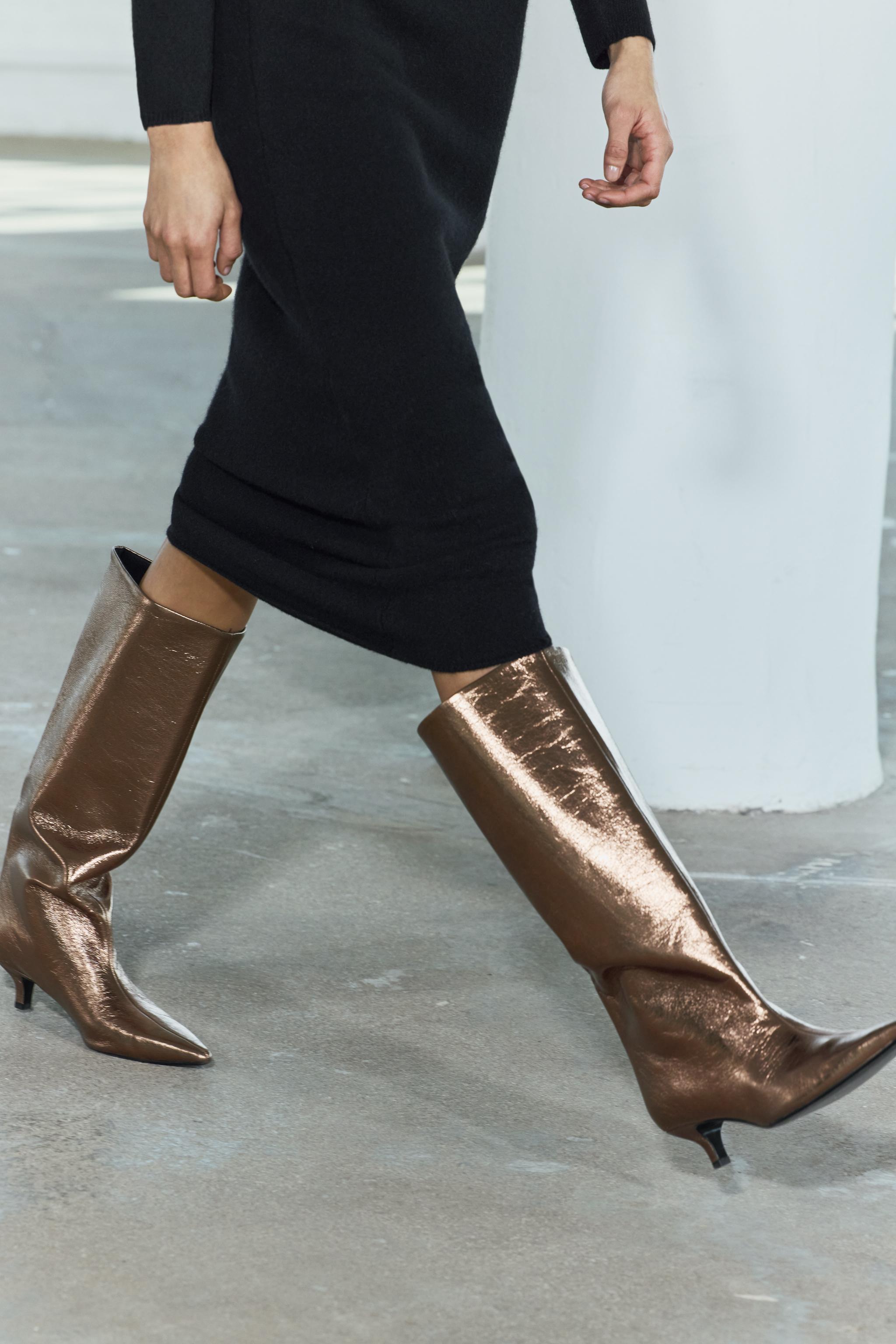 METALLIC KITTEN HEEL ANKLE BOOTS