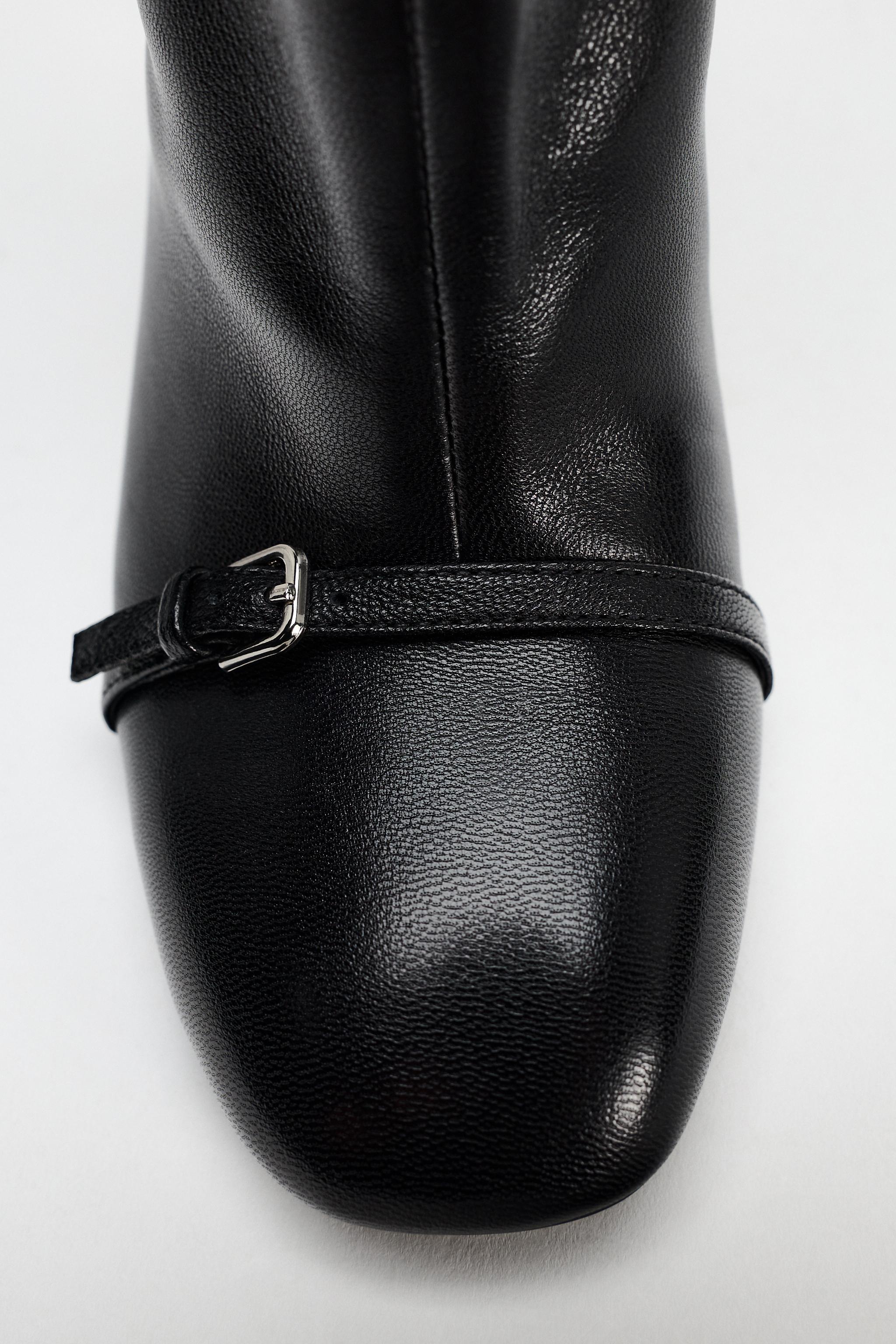 LEATHER ANKLE BOOTS WITH ROUNDED TOE