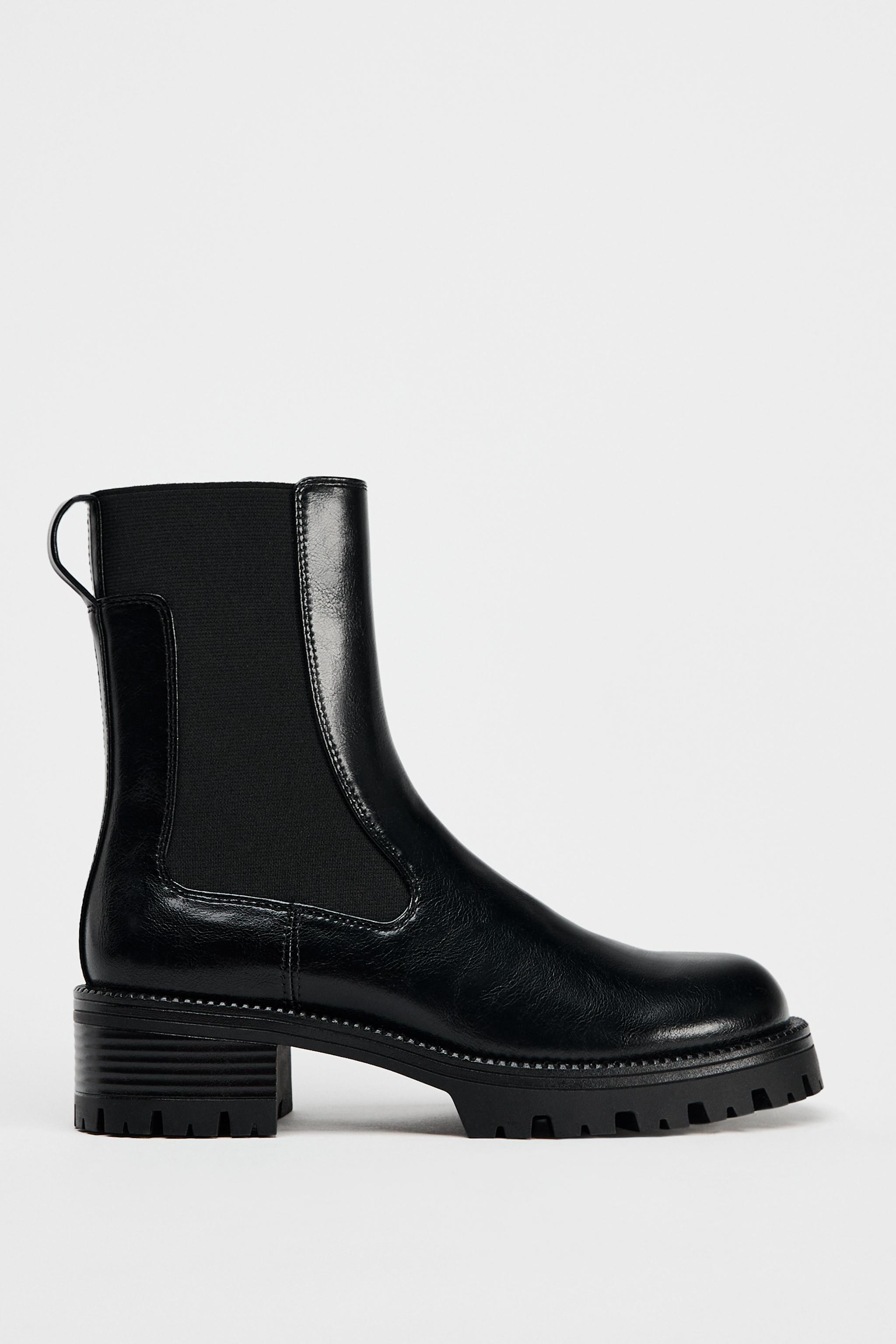 TRACK SOLE ANKLE BOOTS