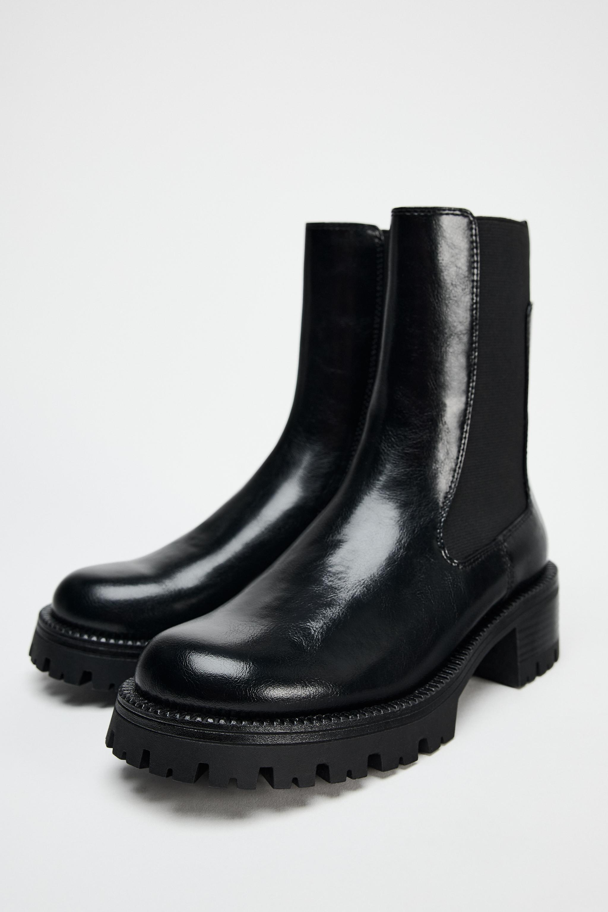 TRACK SOLE ANKLE BOOTS